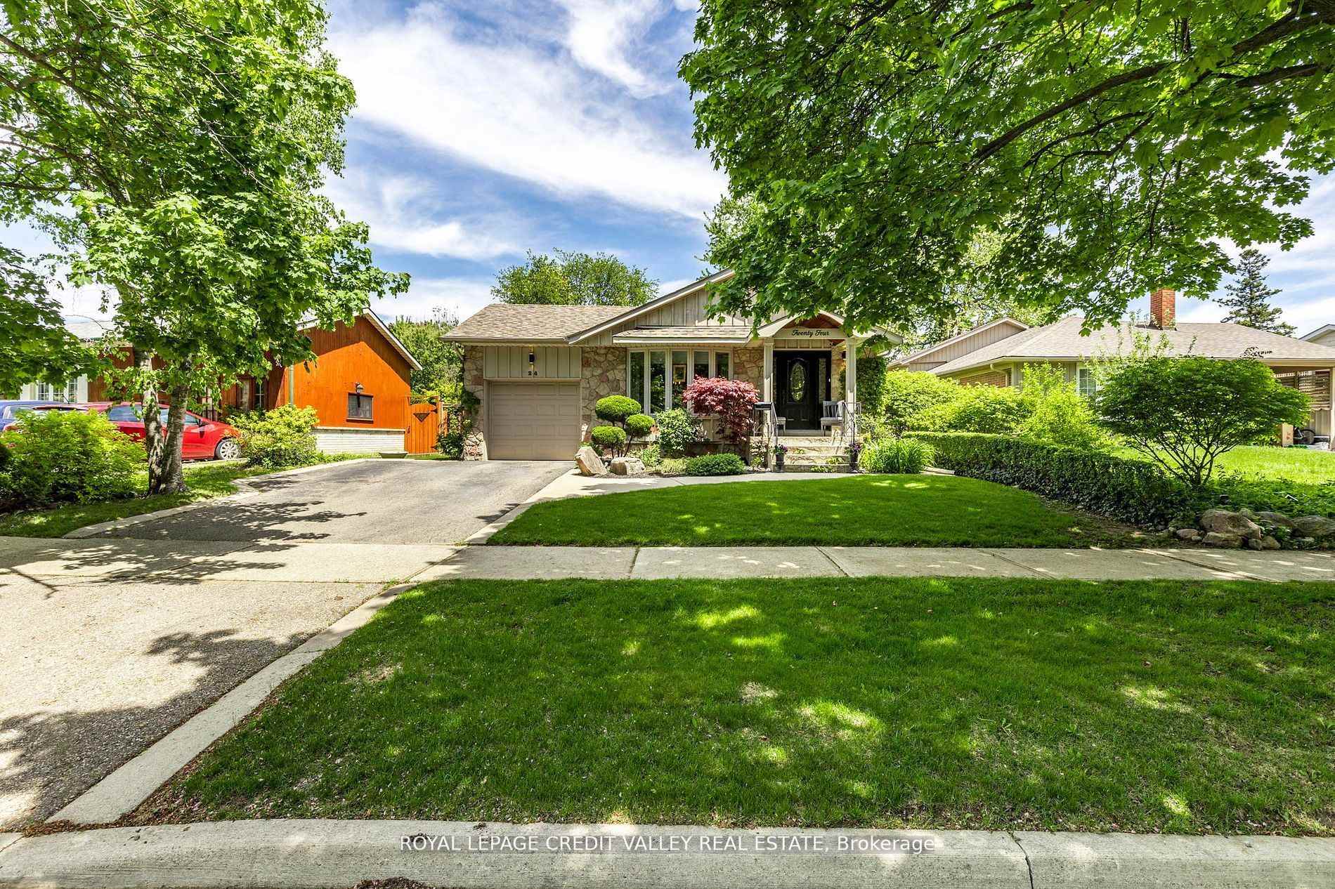 Photo of 24 Ladore Drive