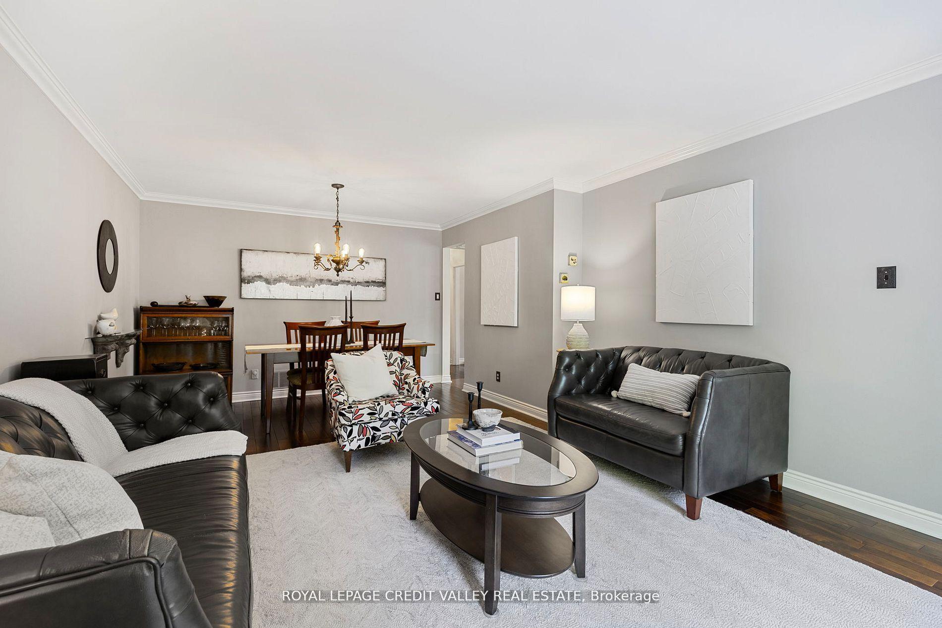 Photo 5 of 24 Ladore Drive, Brampton, Brampton East — HOMEH