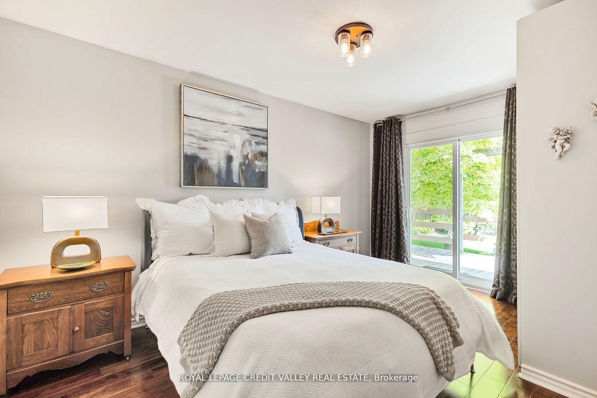 Photo 16 of 24 Ladore Drive, Brampton, Brampton East — HOMEH