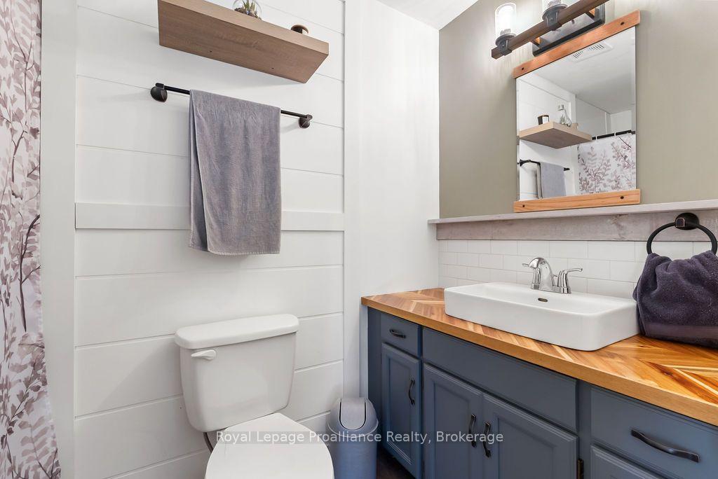 Photo 19 of 247 Harmony Road, Belleville, Thurlow Ward — HOMEH