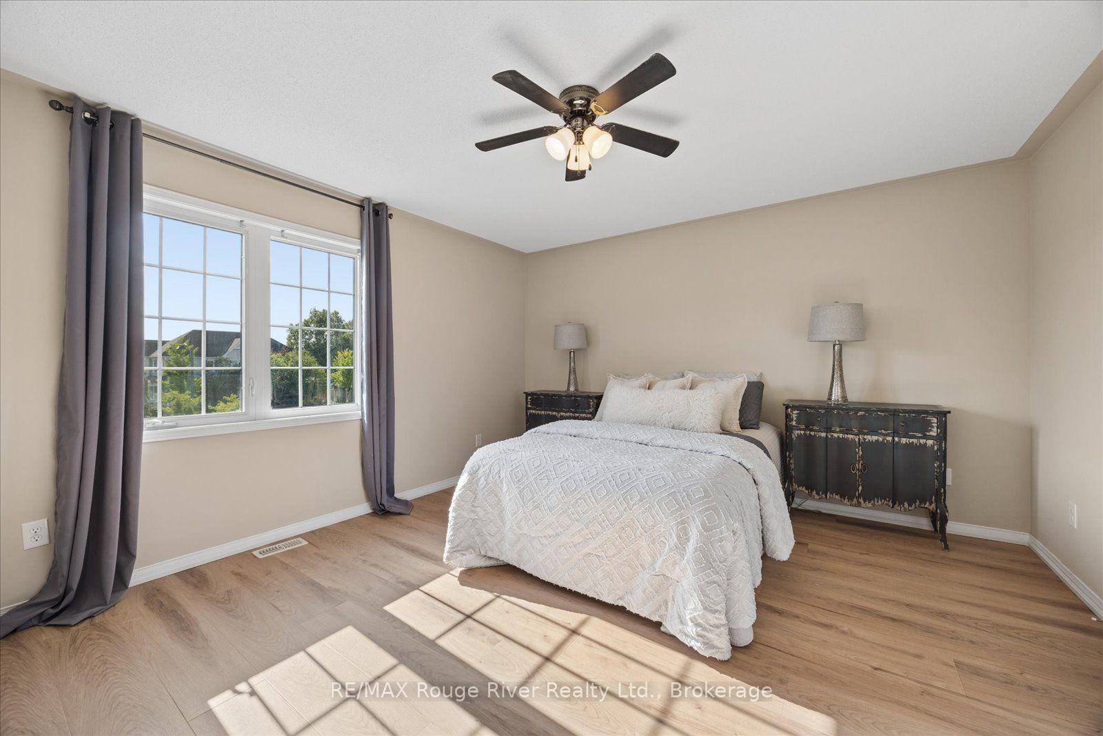 Photo 20 of 85 Lander Crescent, Clarington, Bowmanville — HOMEH