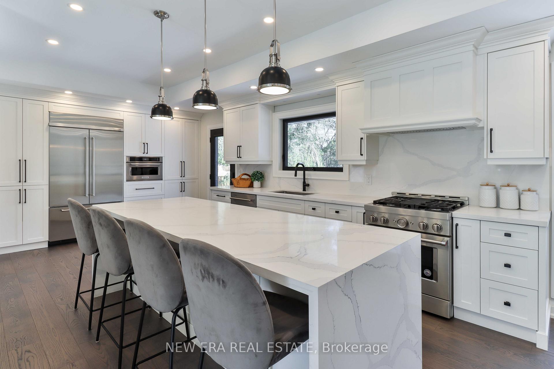 Photo 5 of 1481 Chasehurst Drive, Mississauga, Lorne Park — HOMEH