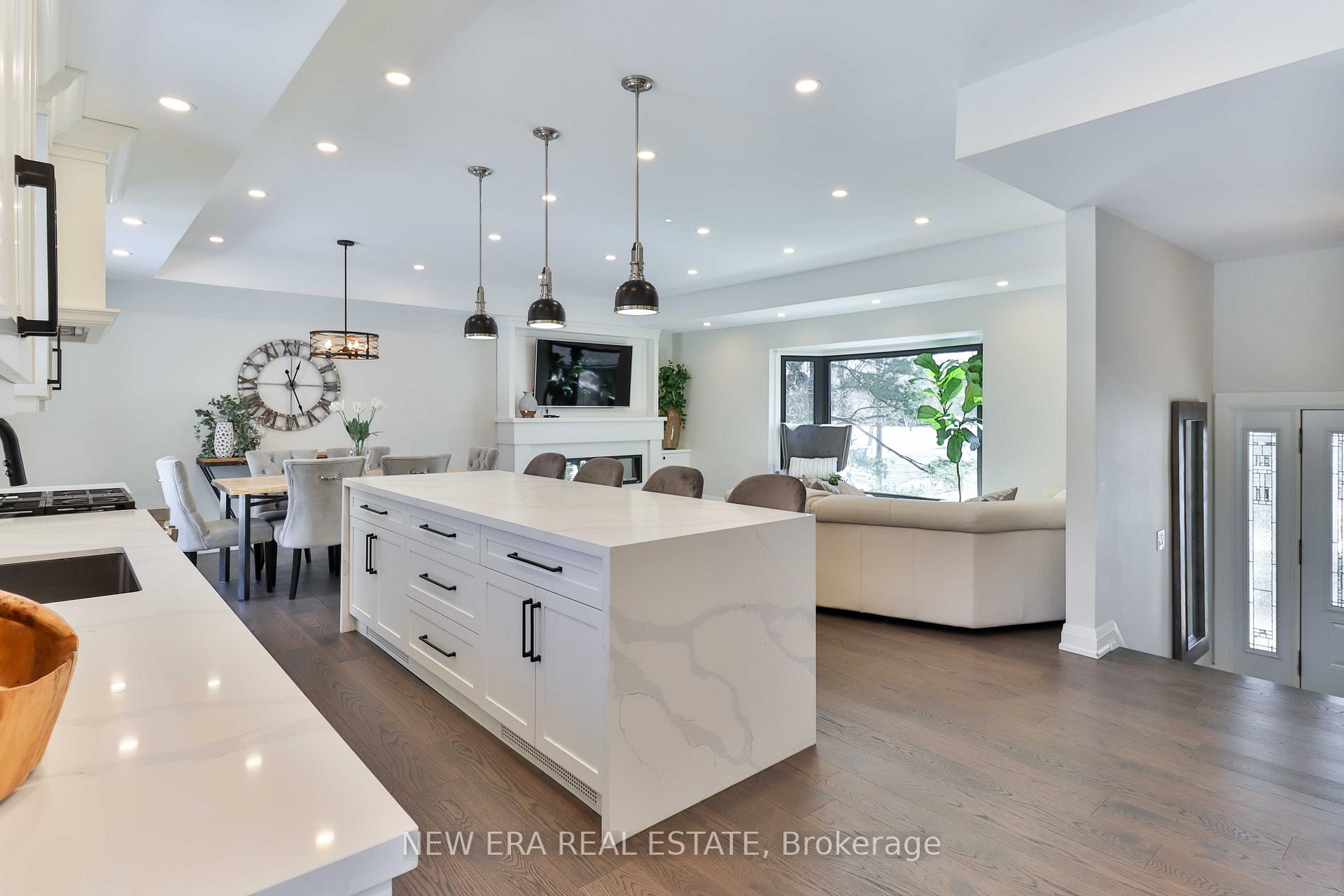 Photo 12 of 1481 Chasehurst Drive, Mississauga, Lorne Park — HOMEH