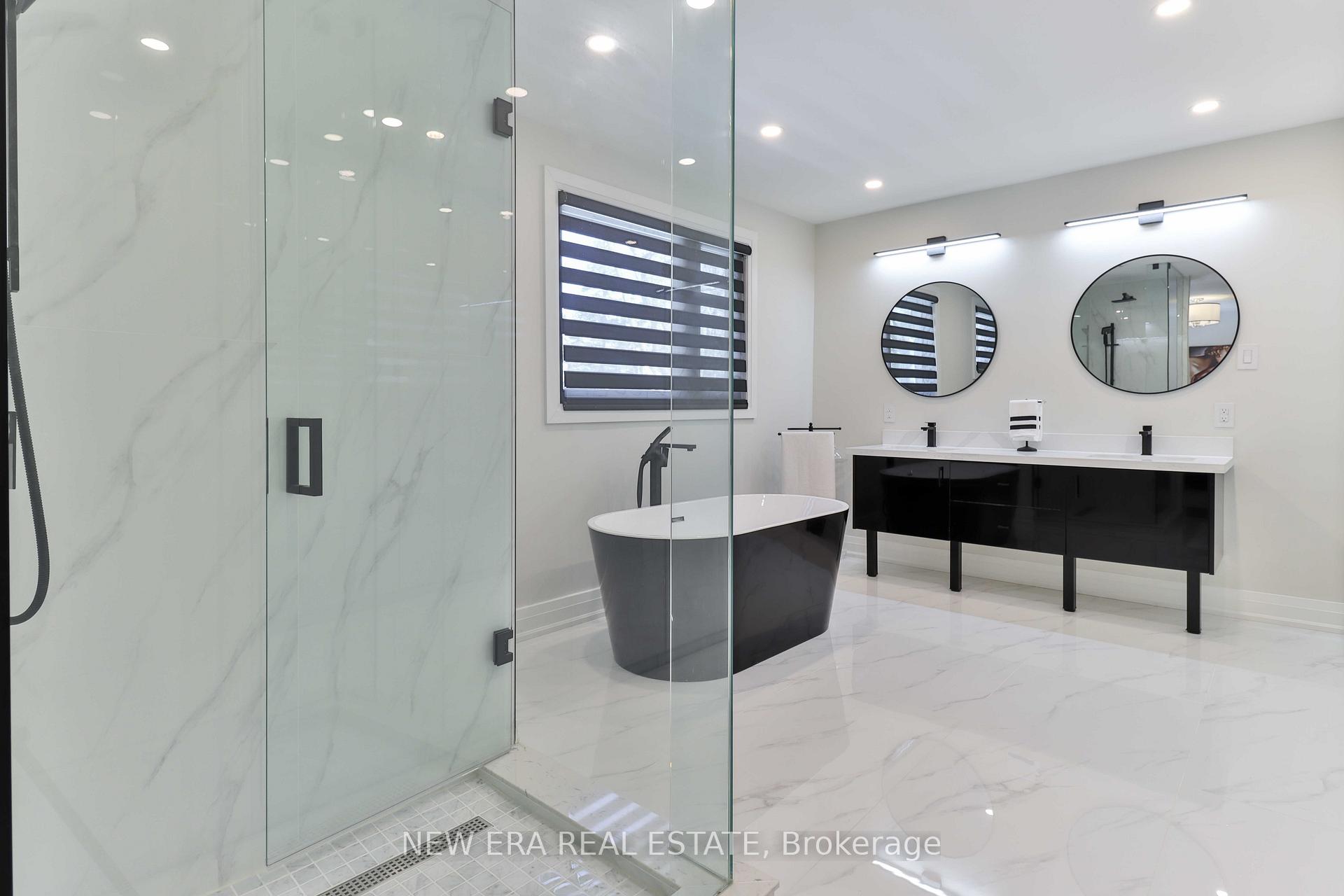 Photo 18 of 1481 Chasehurst Drive, Mississauga, Lorne Park — HOMEH