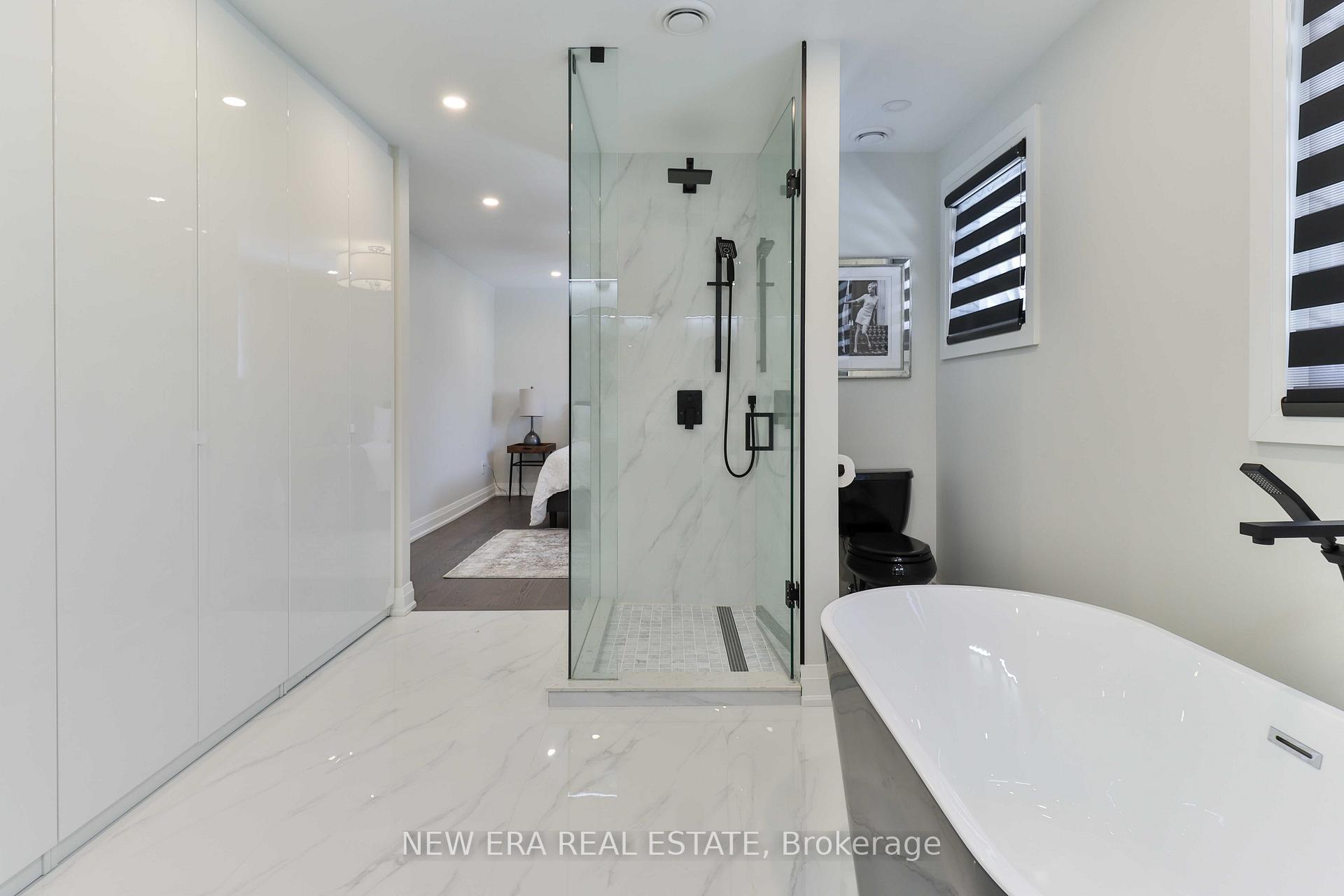 Photo 19 of 1481 Chasehurst Drive, Mississauga, Lorne Park — HOMEH