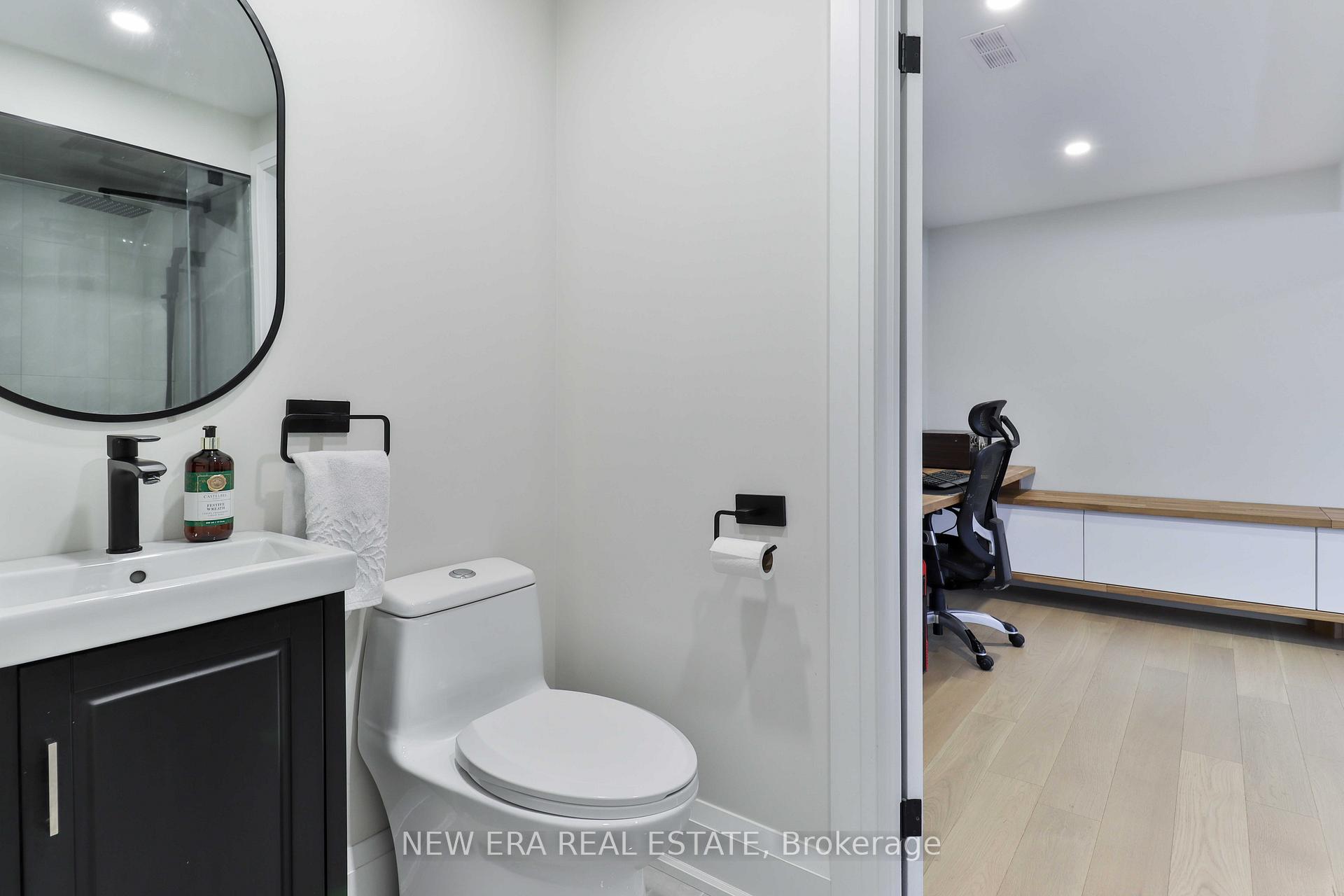 Photo 31 of 1481 Chasehurst Drive, Mississauga, Lorne Park — HOMEH