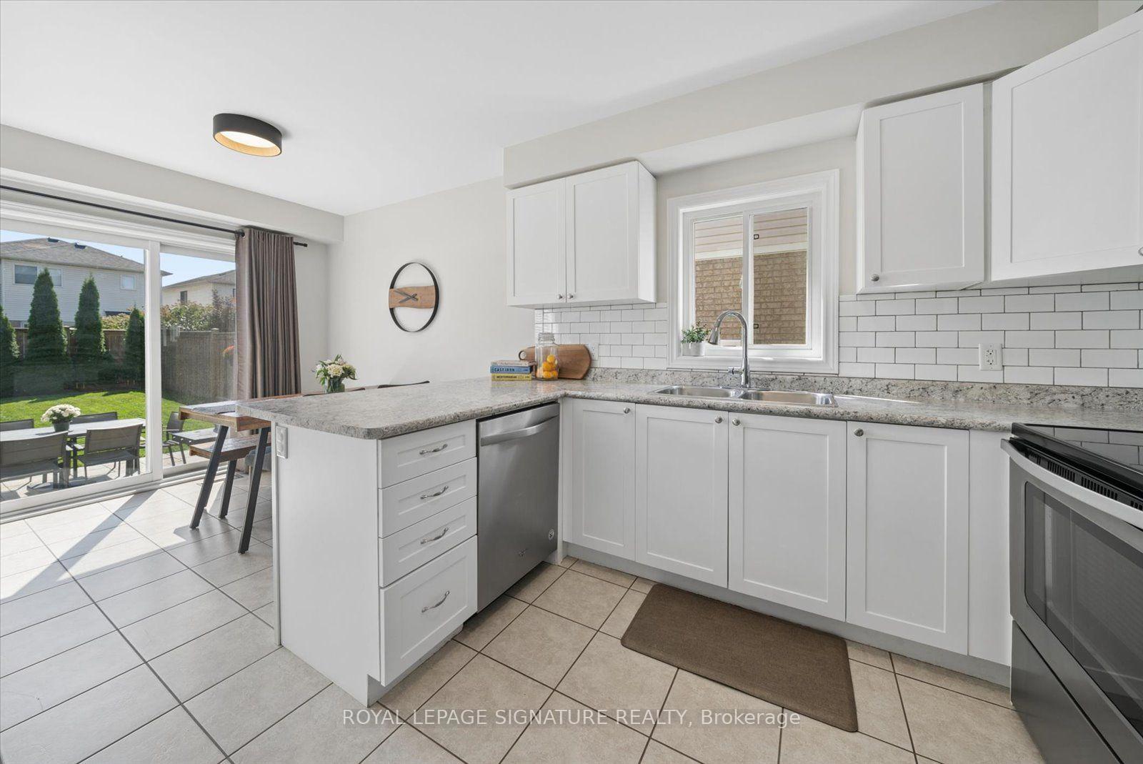 Photo 15 of 196 Mallory Street, Clarington, Courtice — HOMEH
