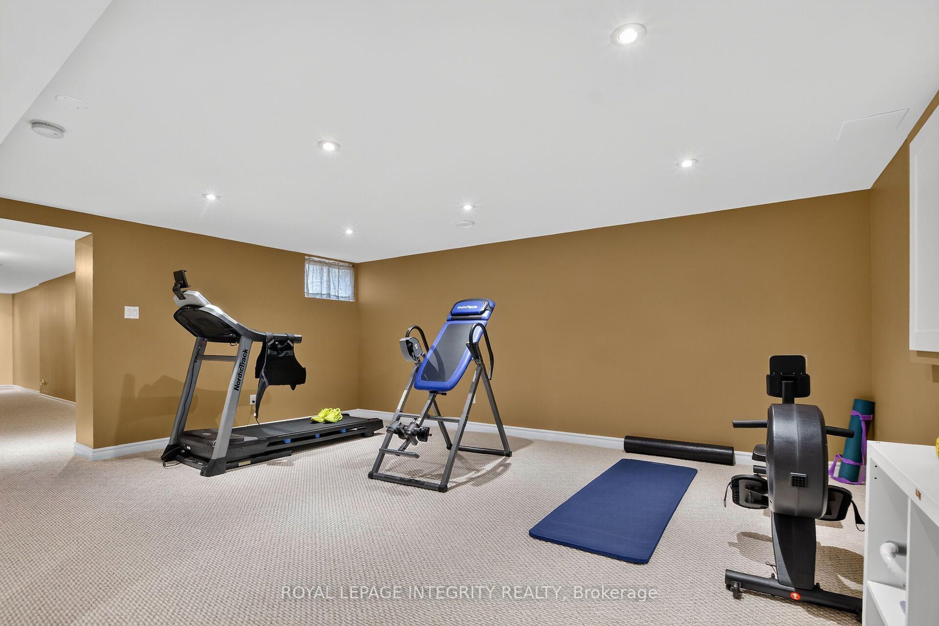 Photo 40 of 978 Meteor Avenue, Ottawa, Navan — HOMEH