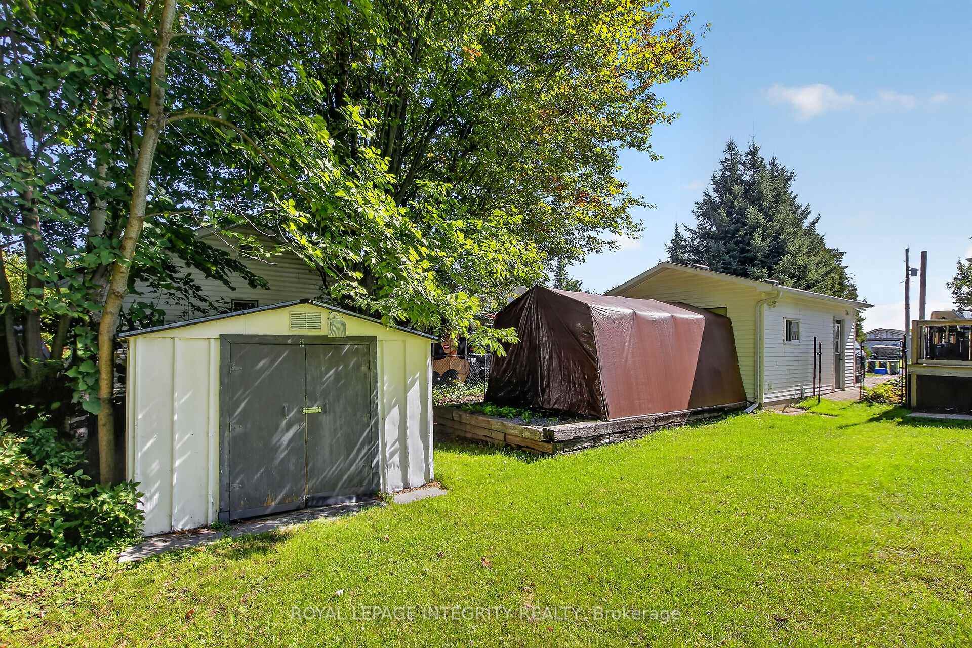 Photo 48 of 978 Meteor Avenue, Ottawa, Navan — HOMEH