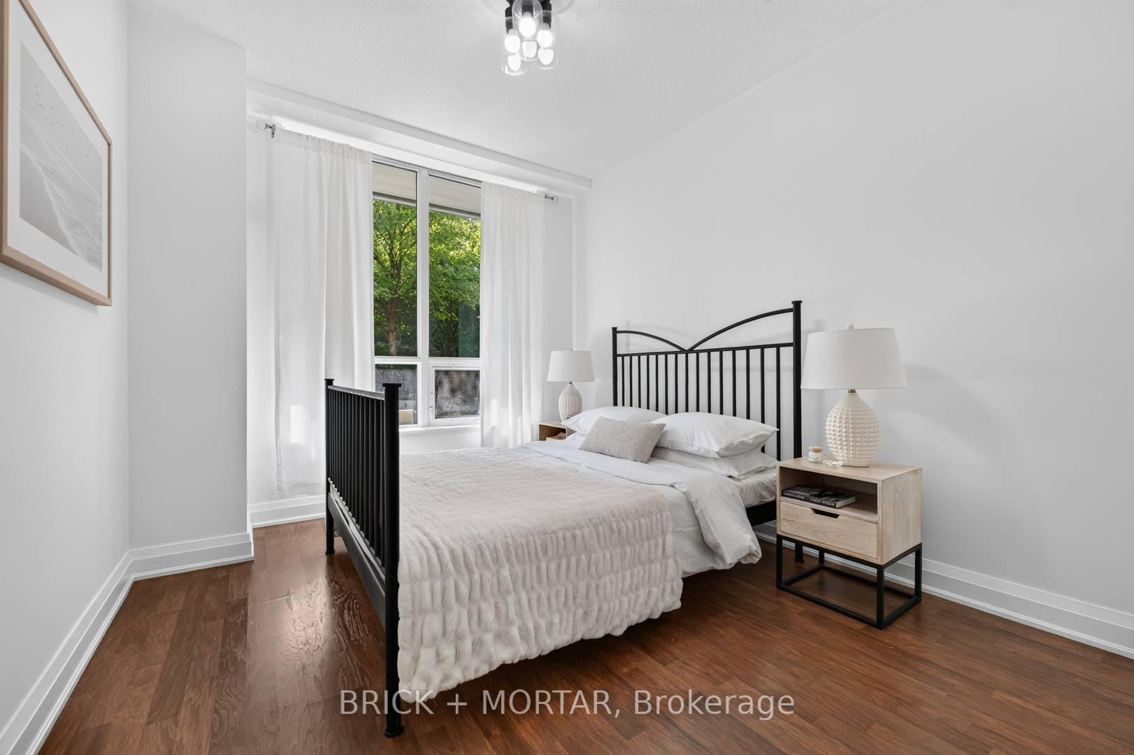 Photo 18 of Unit 110, 20 North Park Road, Vaughan, Beverley Glen — HOMEH