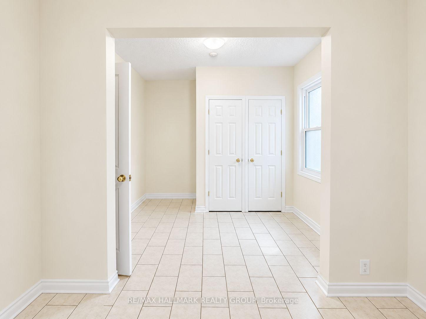 Photo 5 of Unit 3, 120 Murray Street, Ottawa, Lower Town/Byward Market — HOMEH