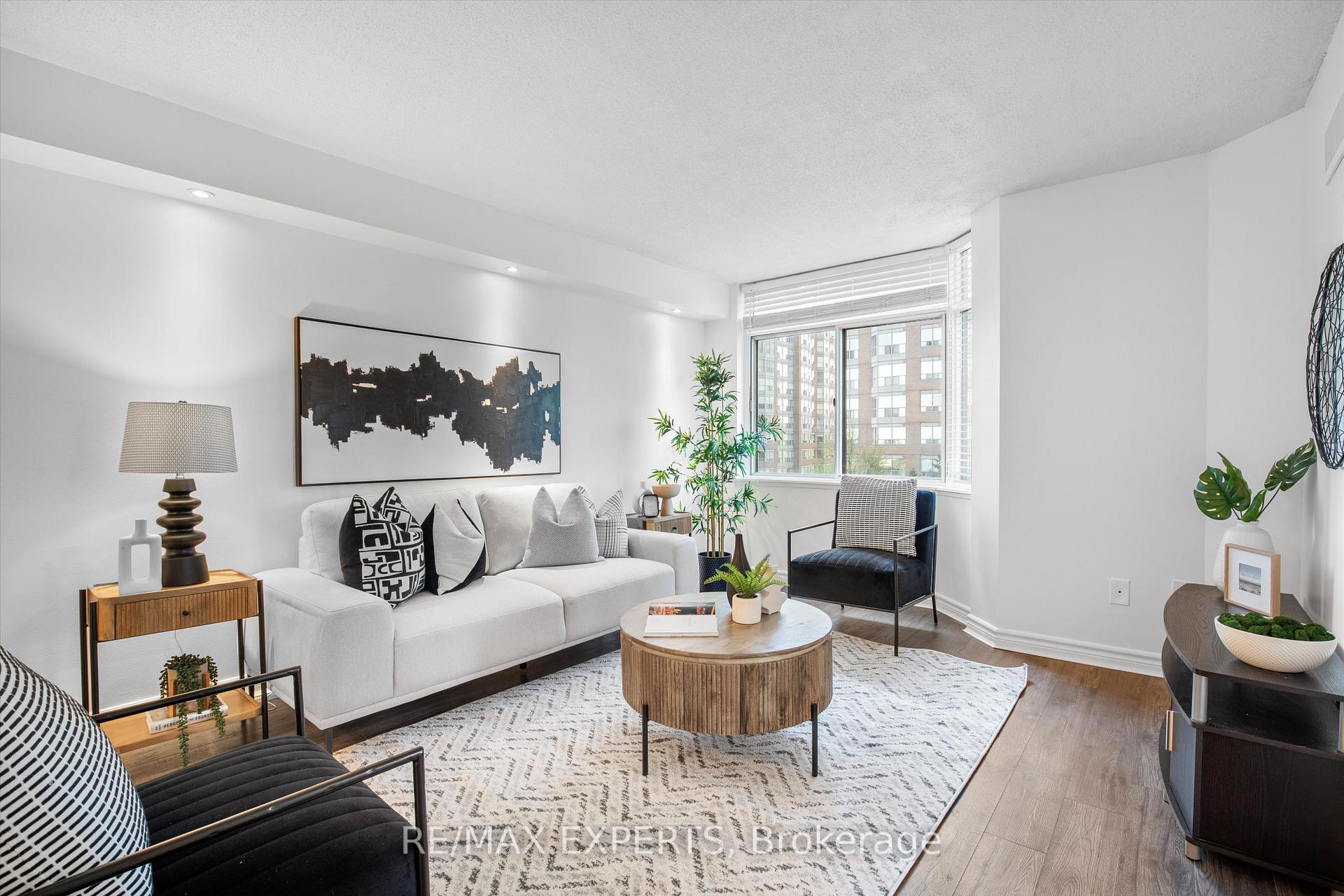 Photo 13 of Unit 610, 300 Webb Drive, Mississauga, City Centre — HOMEH
