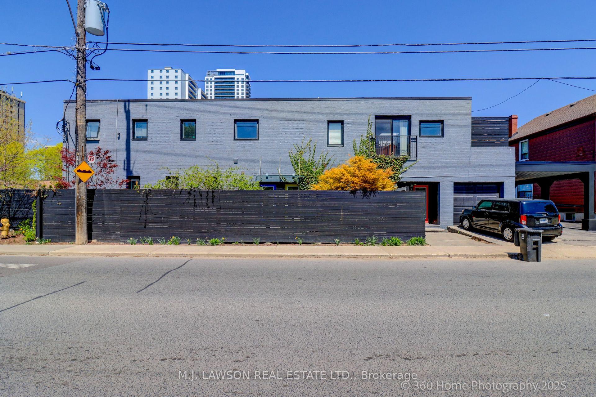 Front of Unit YELLOW, 1 Eastdale Avenue