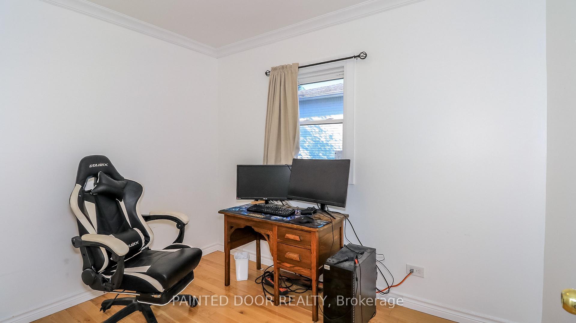 Photo 9 of 331 Linwood Avenue, Orillia — HOMEH