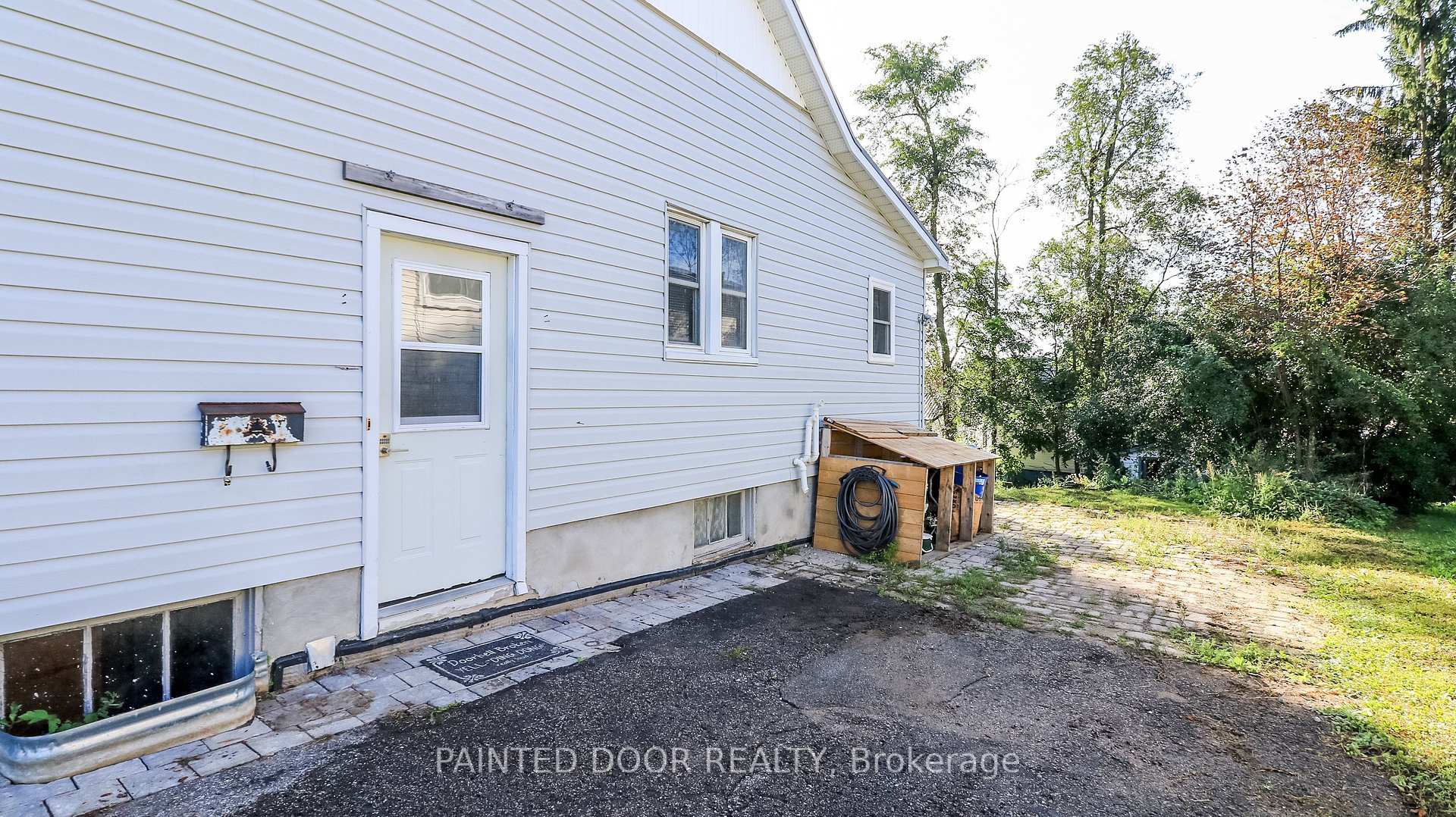 Photo 16 of 331 Linwood Avenue, Orillia — HOMEH