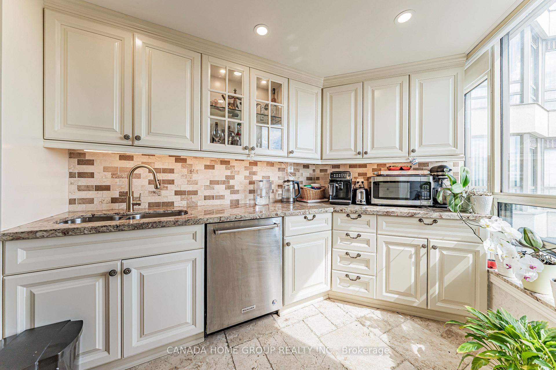 Photo 14 of Unit 1608, 75 King Street E, Mississauga, Cooksville — HOMEH