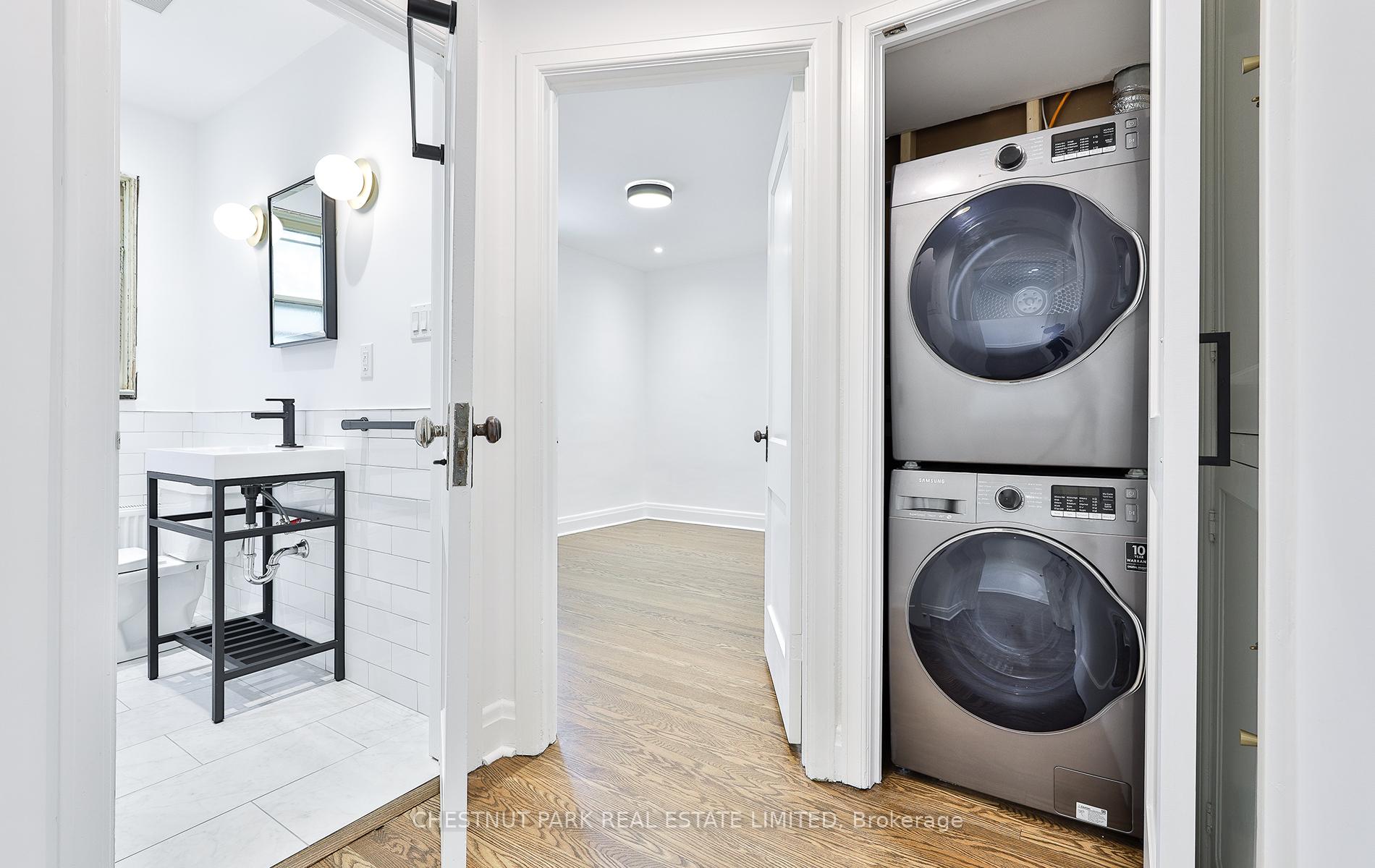 Photo 18 of Unit Upper, 11 Oriole Crescent, Toronto, Yonge-St. Clair — HOMEH