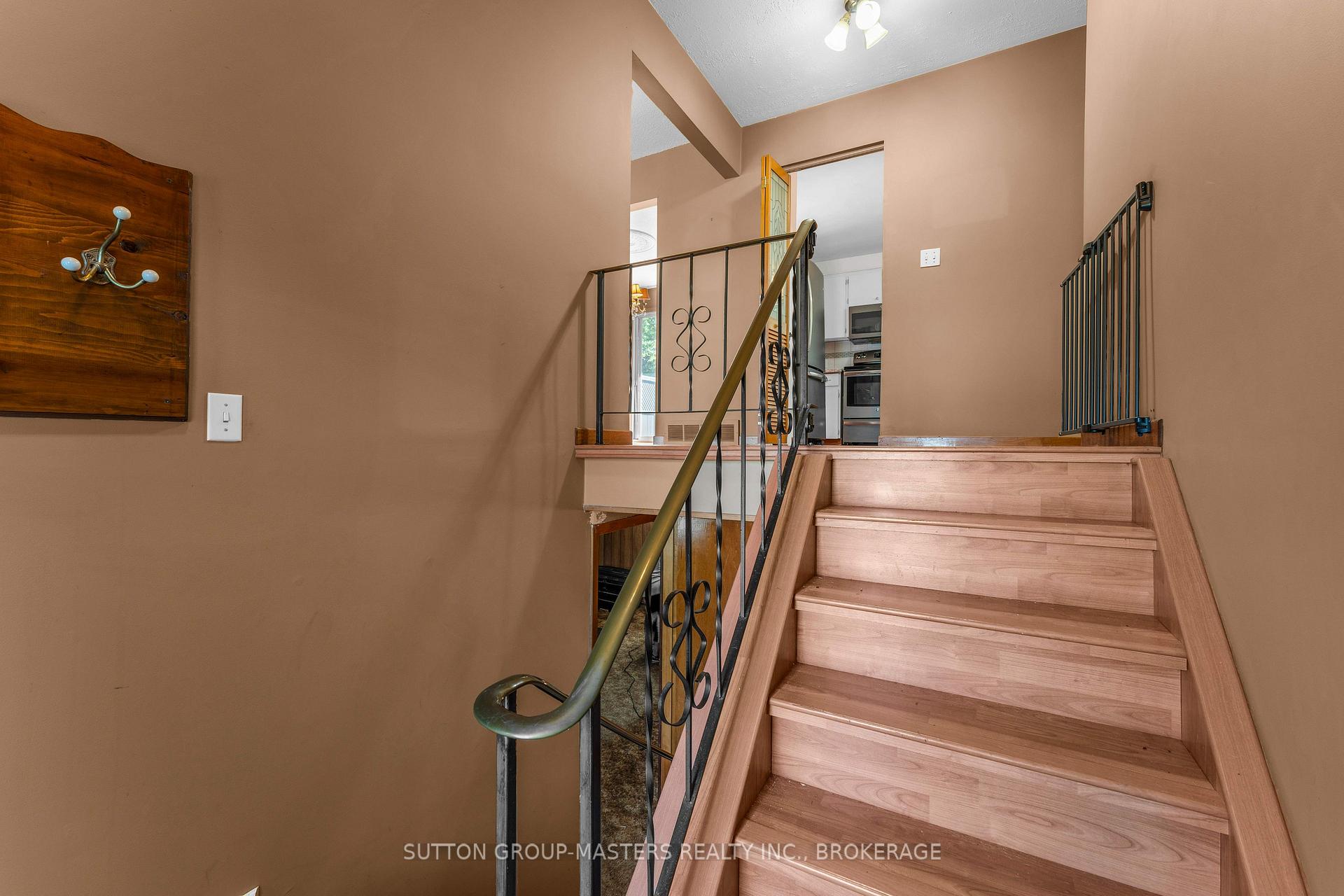 Photo 5 of 752 High Gate Park Drive, Kingston, South of Taylor-Kidd Blvd — HOMEH