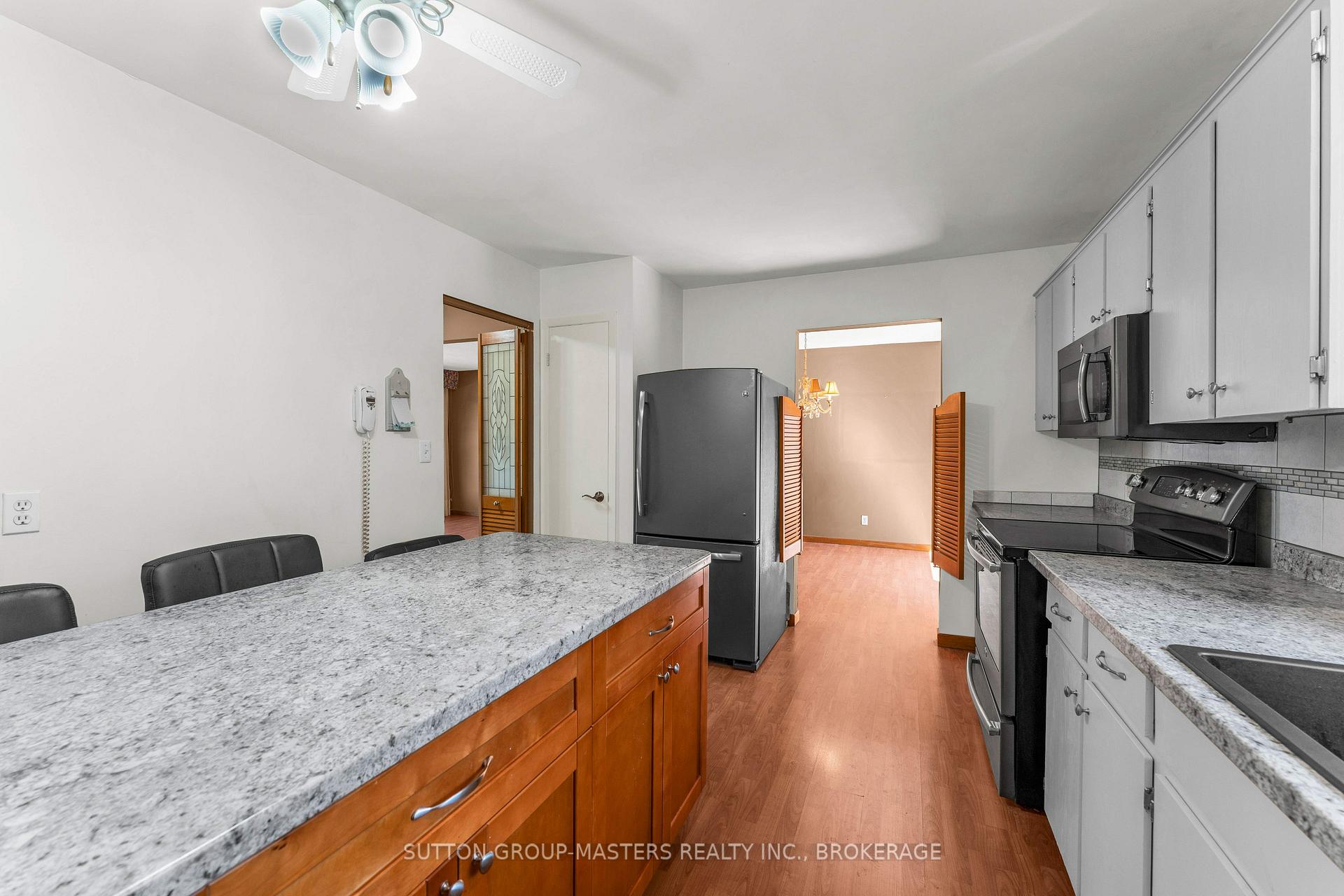 Photo 12 of 752 High Gate Park Drive, Kingston, South of Taylor-Kidd Blvd — HOMEH