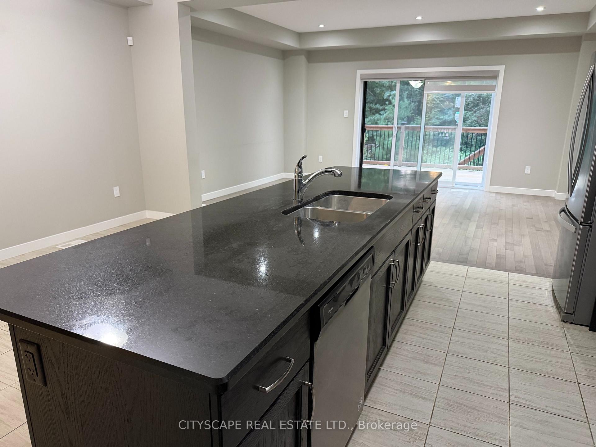 Photo 10 of 908 Robert Ferrie Drive, Kitchener, Doon South — HOMEH
