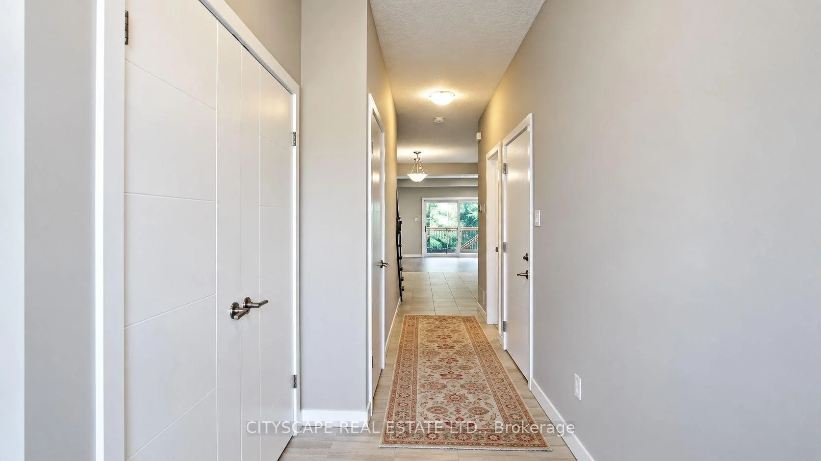 Photo 6 of 908 Robert Ferrie Drive, Kitchener, Doon South — HOMEH