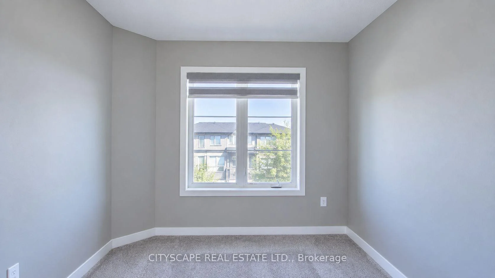 Photo 54 of 908 Robert Ferrie Drive, Kitchener, Doon South — HOMEH