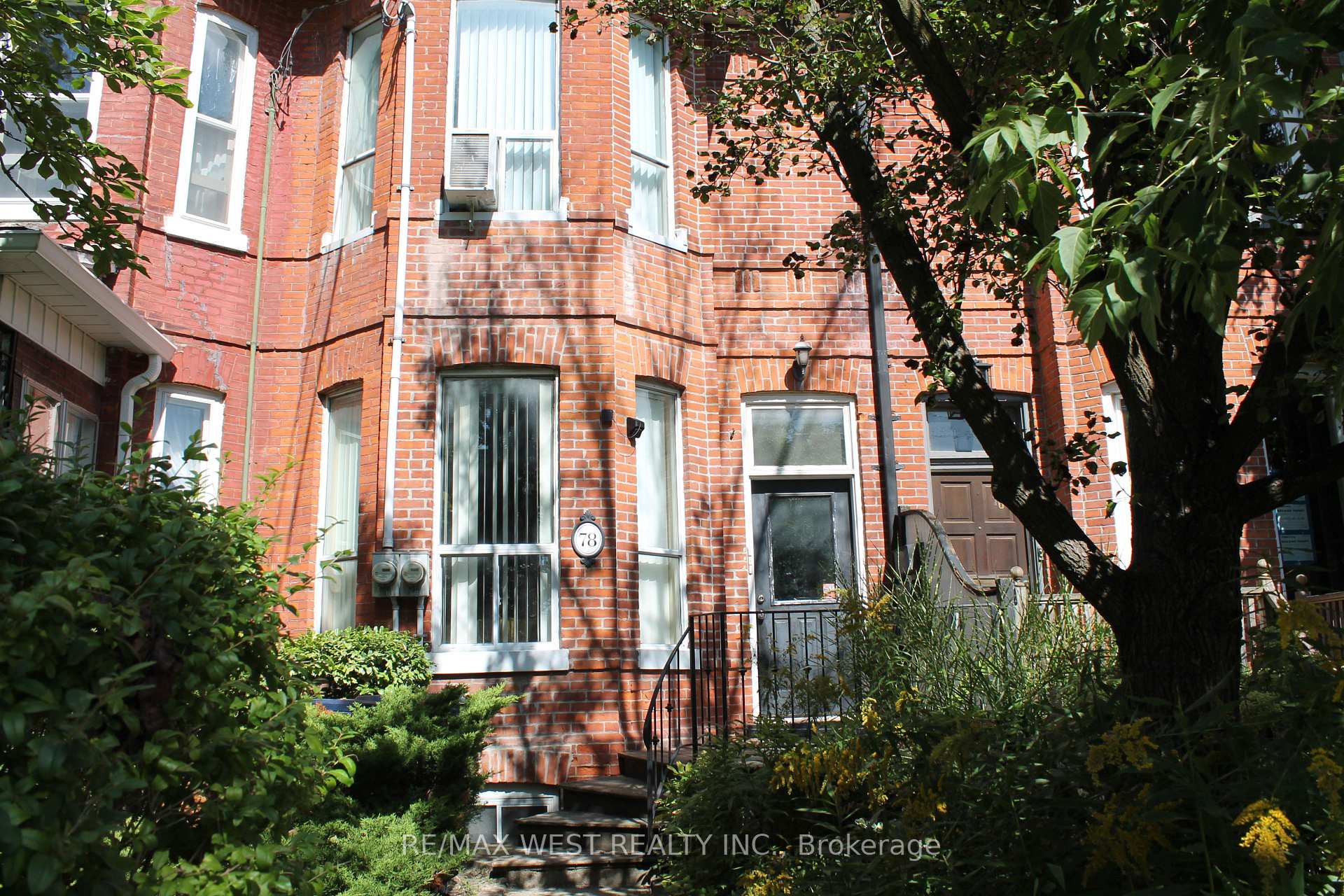 Photo 1 of Unit 3rd Floor, 78 Wright Avenue, Toronto, Roncesvalles — HOMEH