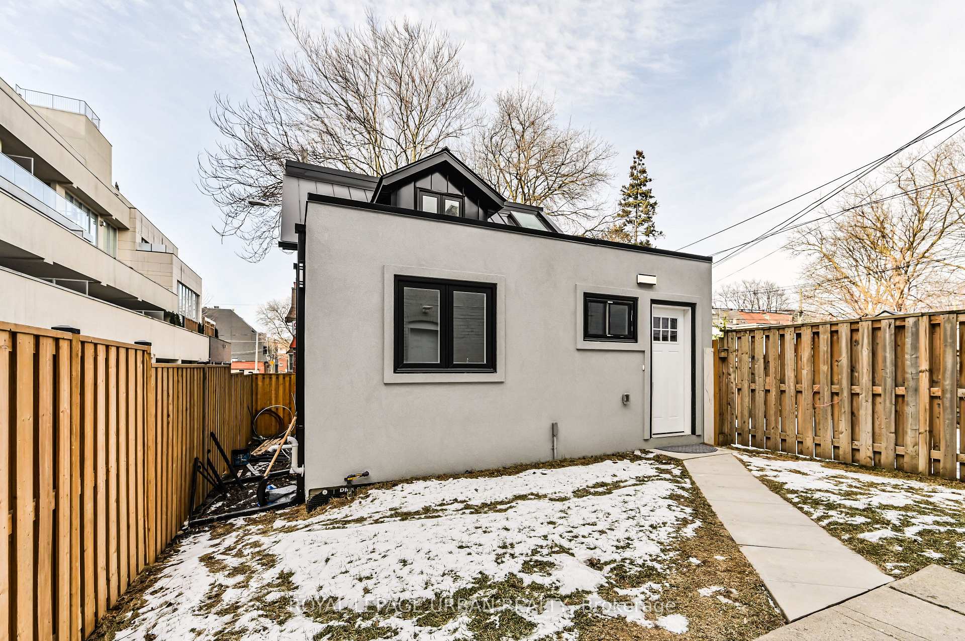 Front of 208 Woodbine Avenue