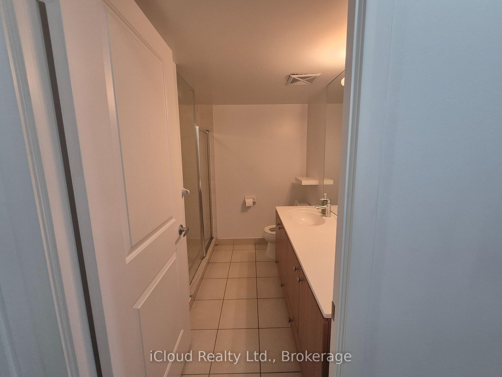 Photo 8 of Unit 302, 235 Sherway Gardens, Etobicoke, Islington-City Centre West — HOMEH