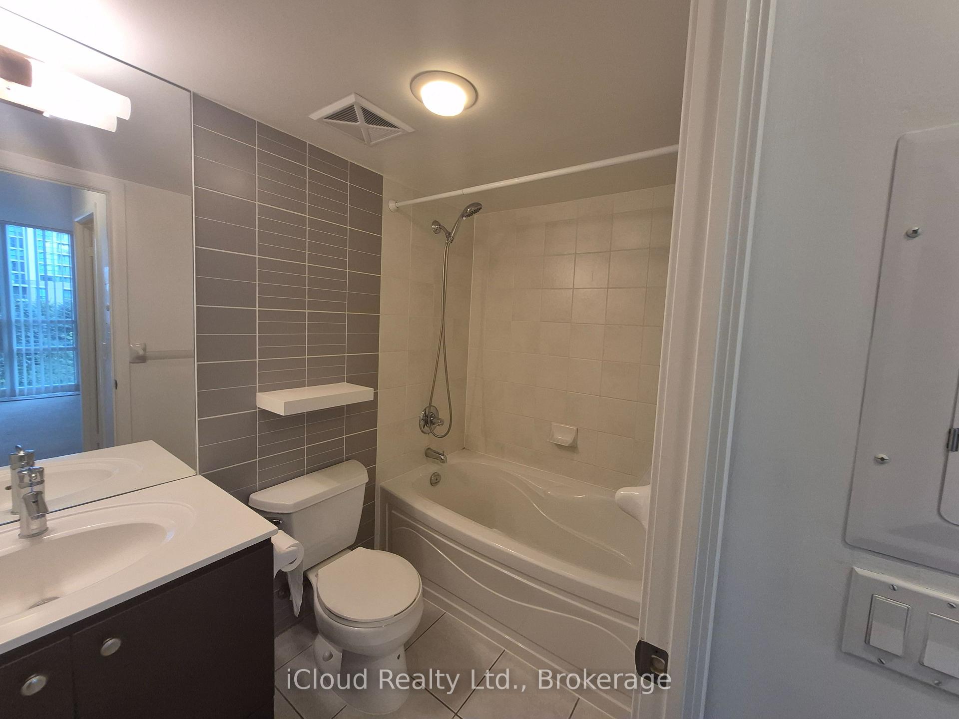 Photo 10 of Unit 302, 235 Sherway Gardens, Etobicoke, Islington-City Centre West — HOMEH