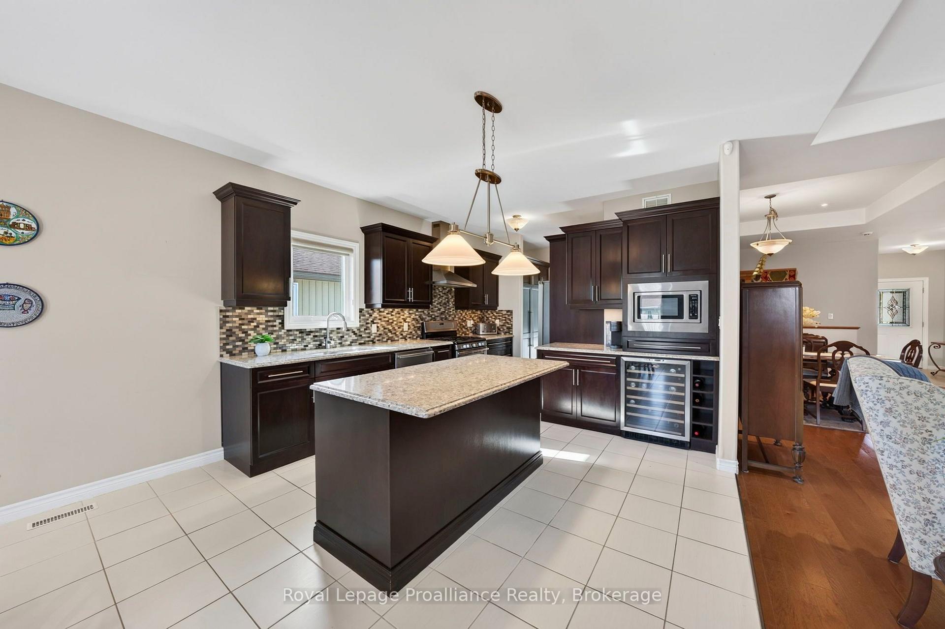 Photo 15 of 32 Merrill Drive, Prince Edward County, Wellington Ward — HOMEH