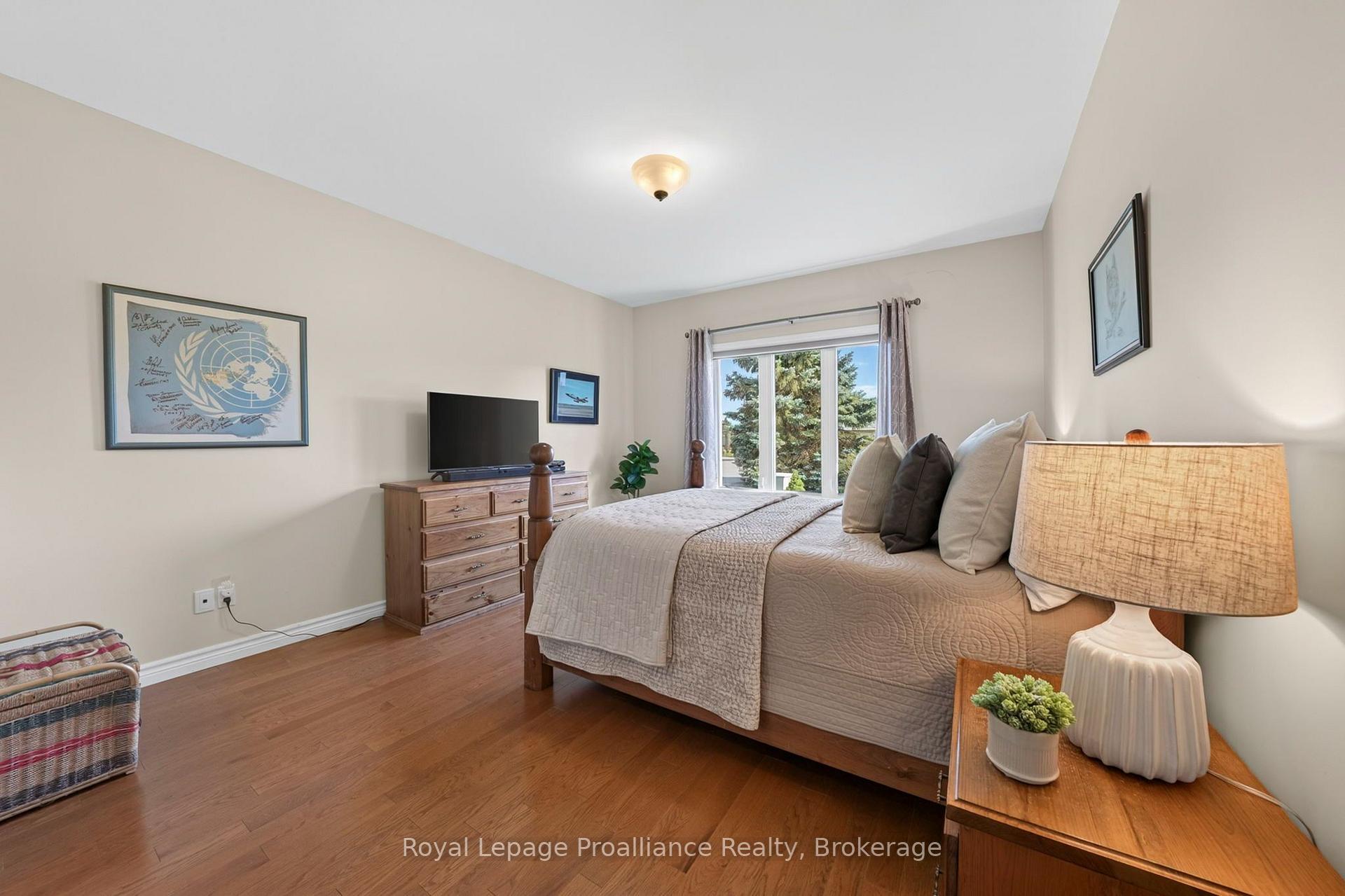Photo 20 of 32 Merrill Drive, Prince Edward County, Wellington Ward — HOMEH