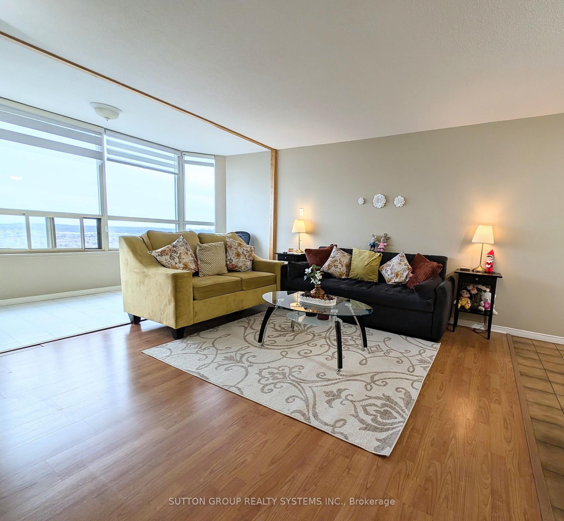 Photo 3 of Unit 2201, 400 Webb Drive, Mississauga, City Centre — HOMEH