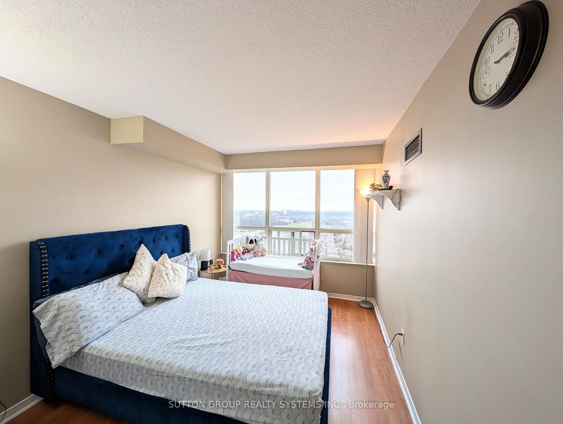 Photo 9 of Unit 2201, 400 Webb Drive, Mississauga, City Centre — HOMEH