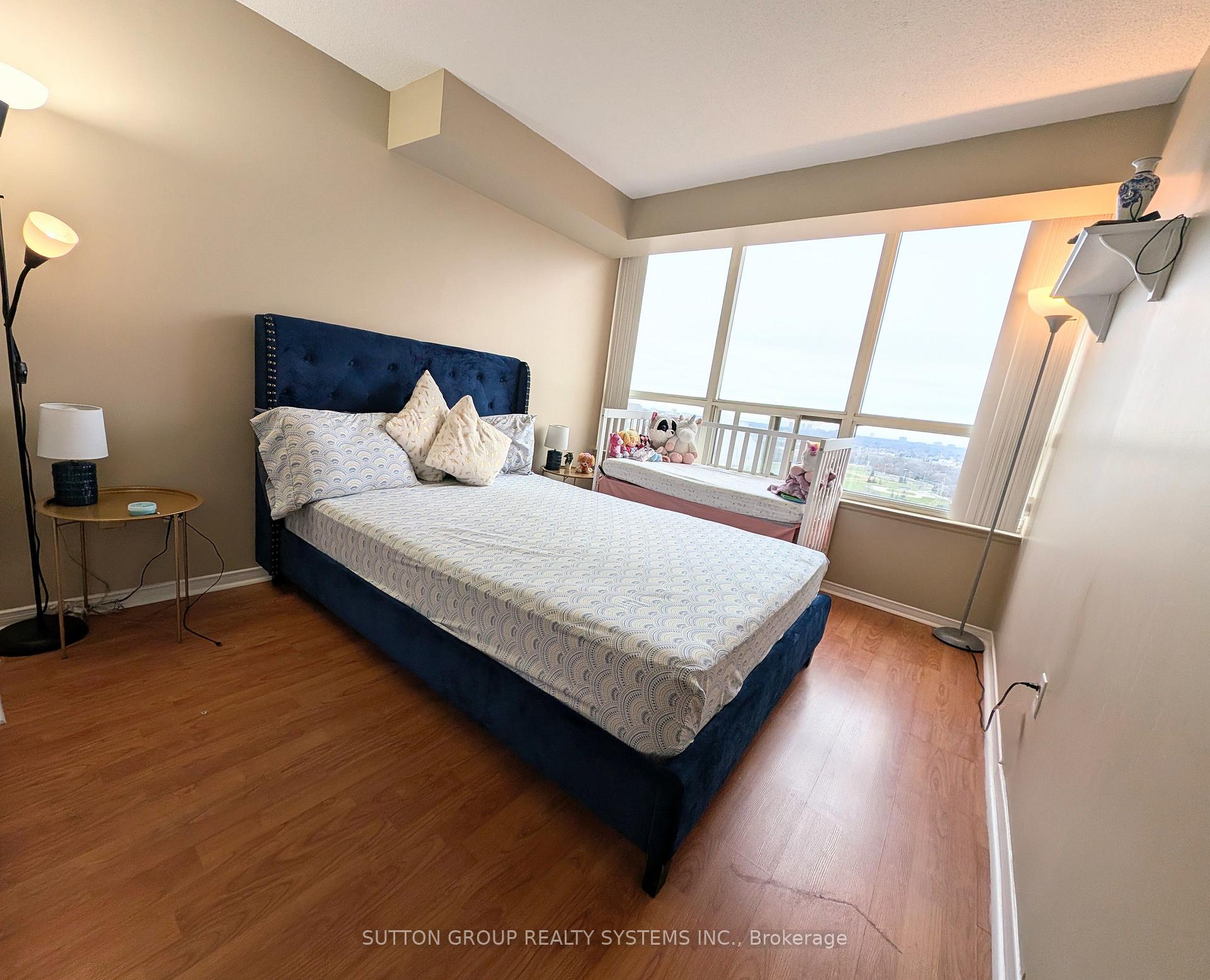 Photo 13 of Unit 2201, 400 Webb Drive, Mississauga, City Centre — HOMEH