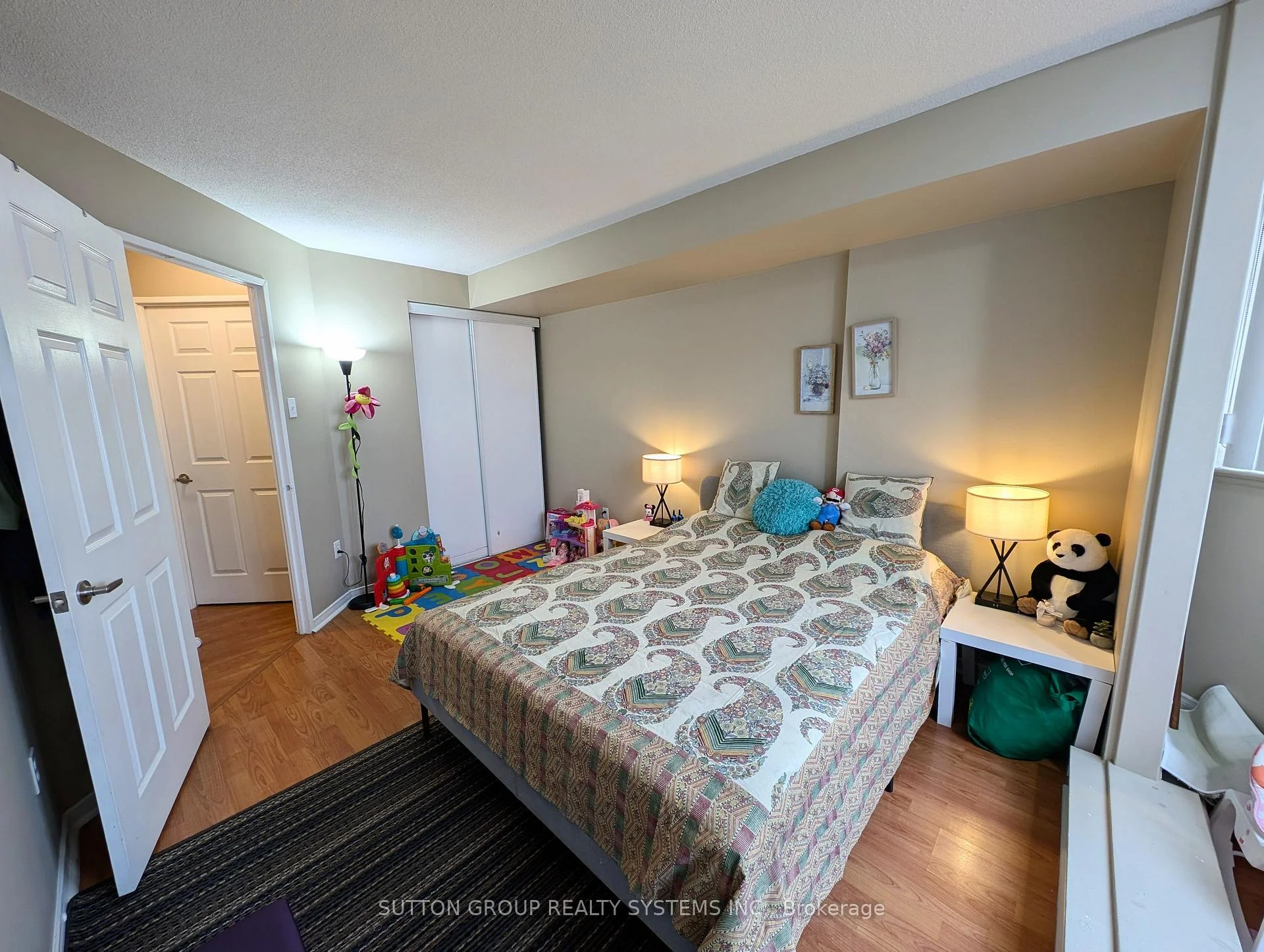 Photo 14 of Unit 2201, 400 Webb Drive, Mississauga, City Centre — HOMEH
