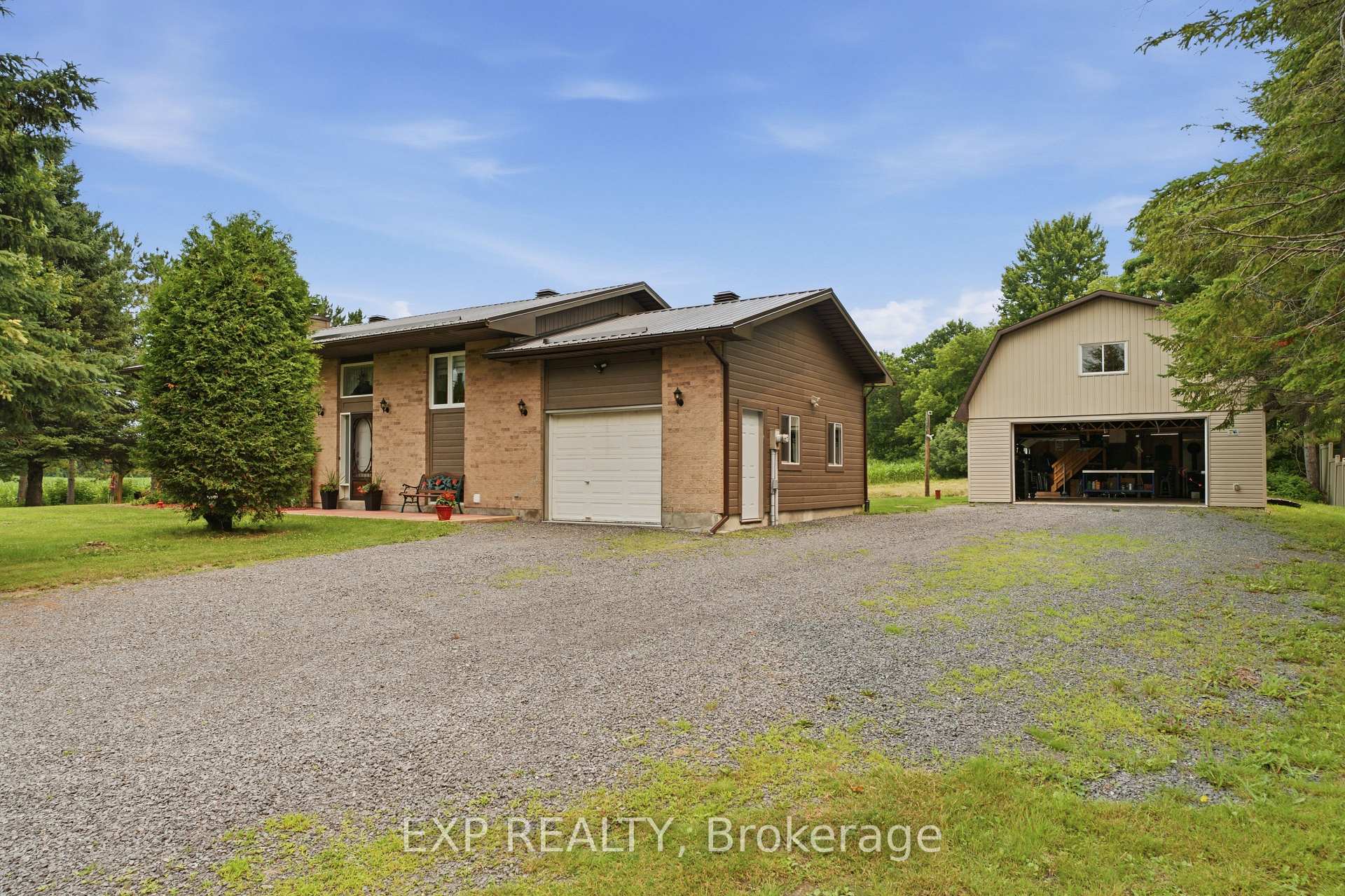 Photo of 1445 Du Lac Road