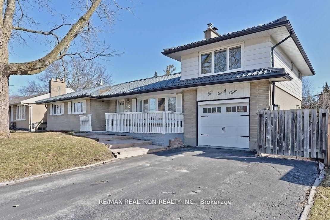 Photo of 223 Cochrane St (BSMT) Street