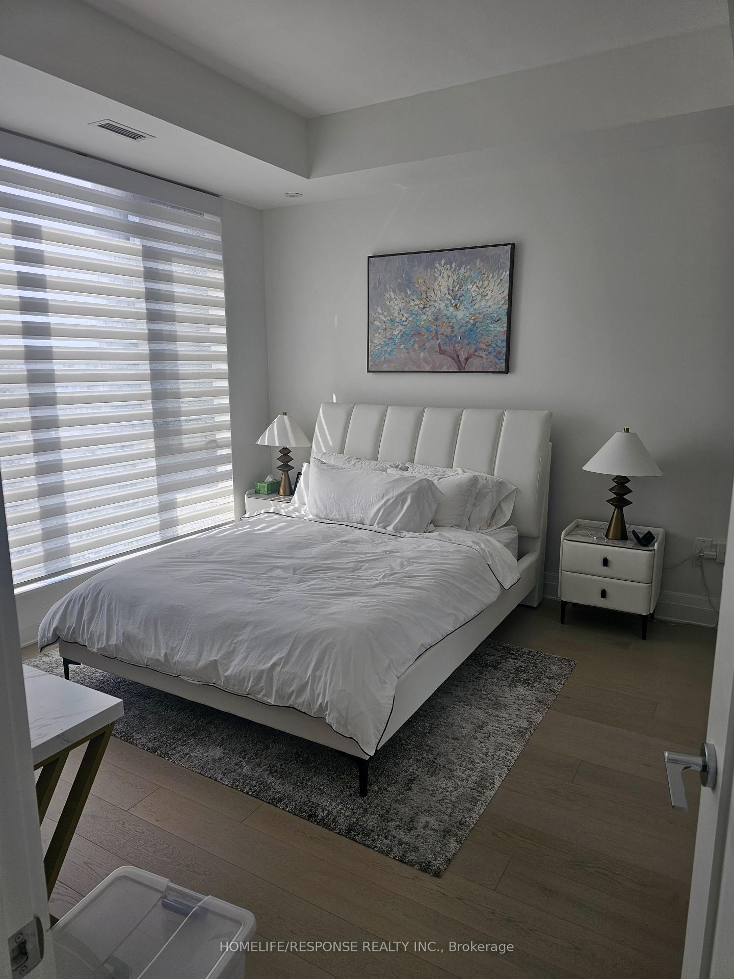 Photo 9 of Unit 703, 2 Forest Hill Road, Toronto, Casa Loma — HOMEH