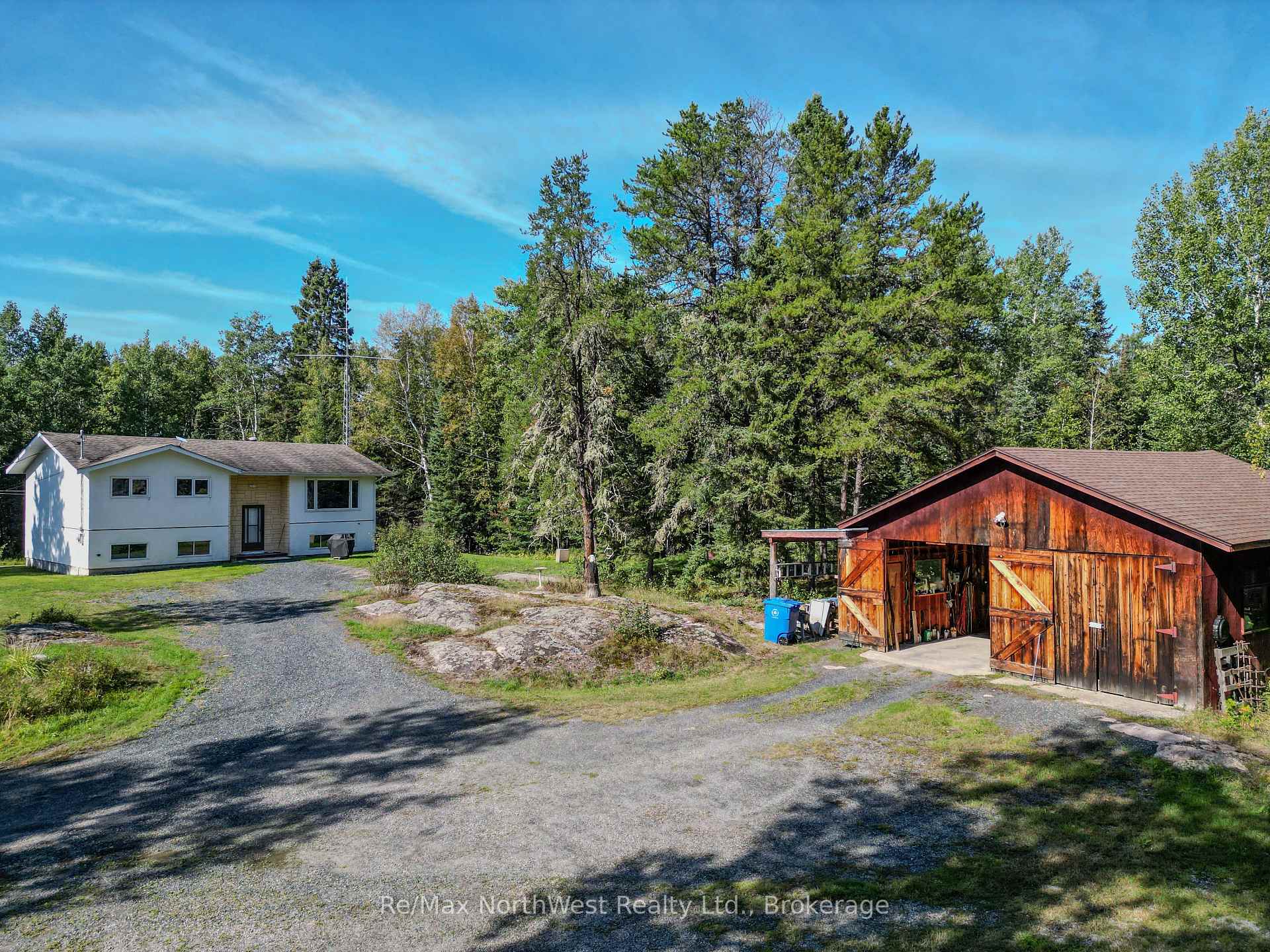 Photo 39 of 693 Carlton Road, Kenora, Redditt Road West — HOMEH