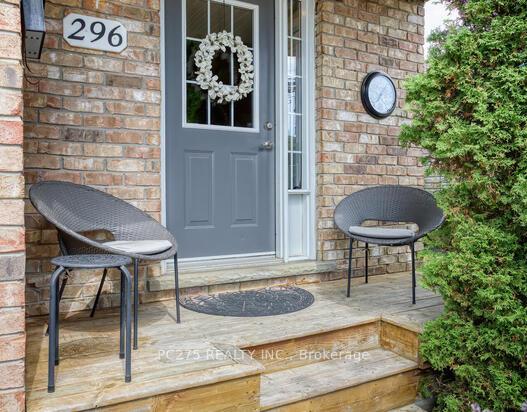 Photo 4 of 296 Millburn Boulevard, Centre Wellington, Fergus — HOMEH
