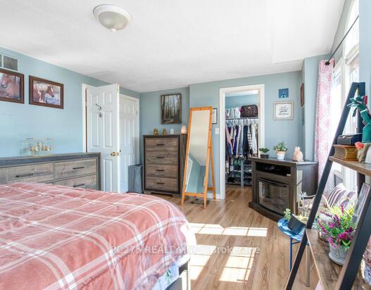 Photo 26 of 296 Millburn Boulevard, Centre Wellington, Fergus — HOMEH
