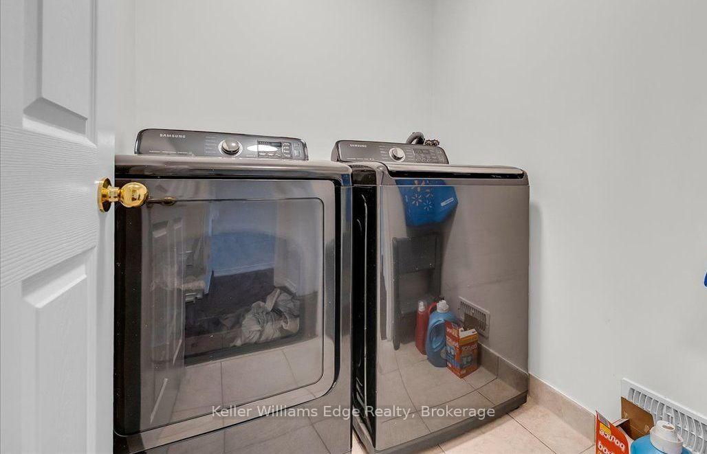 Photo 28 of 4225 Thomas Alton Boulevard, Burlington, Alton — HOMEH