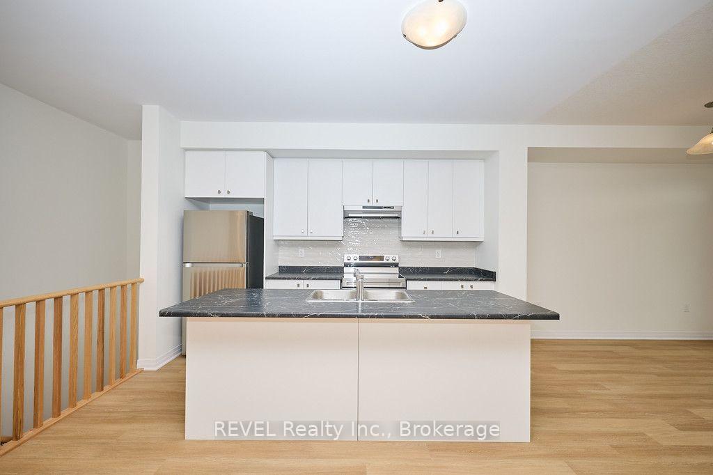 Photo 6 of 68 Feather Road, Welland, Dain City — HOMEH