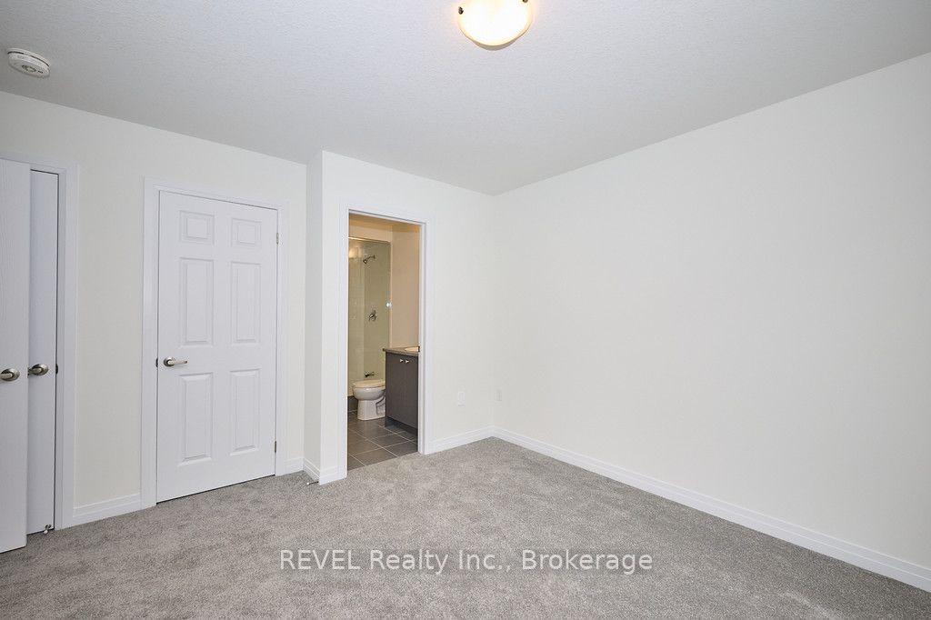 Photo 12 of 68 Feather Road, Welland, Dain City — HOMEH