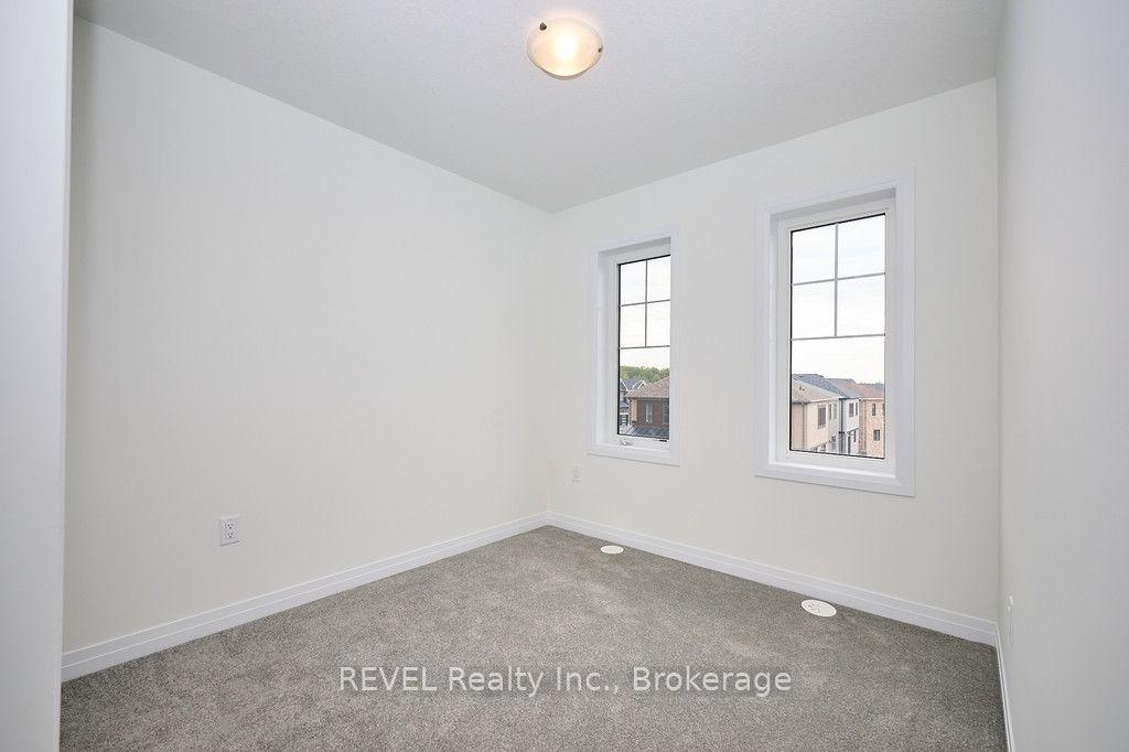 Photo 14 of 68 Feather Road, Welland, Dain City — HOMEH