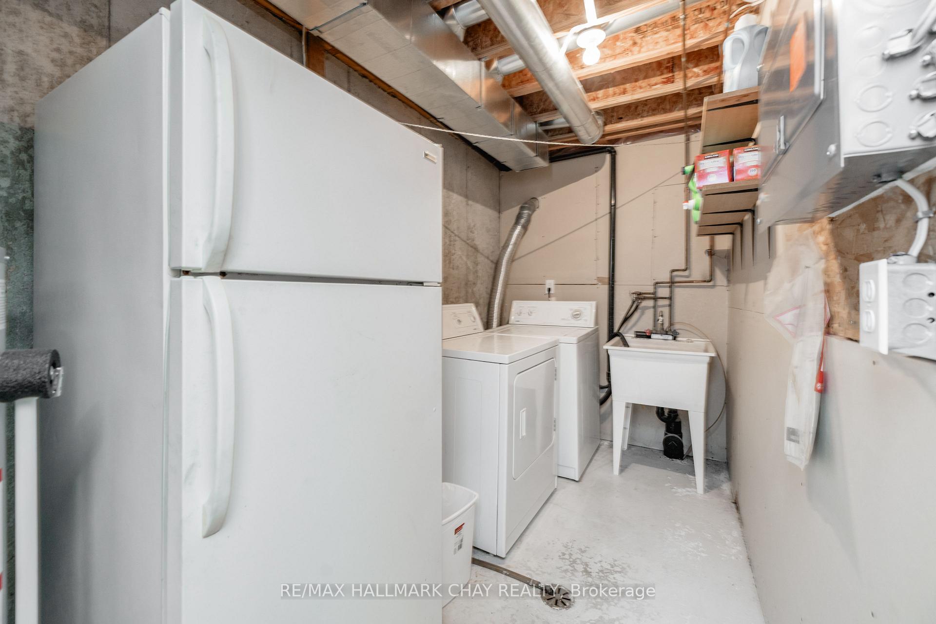 Photo 21 of Unit 9, 531 High Street, Orillia — HOMEH