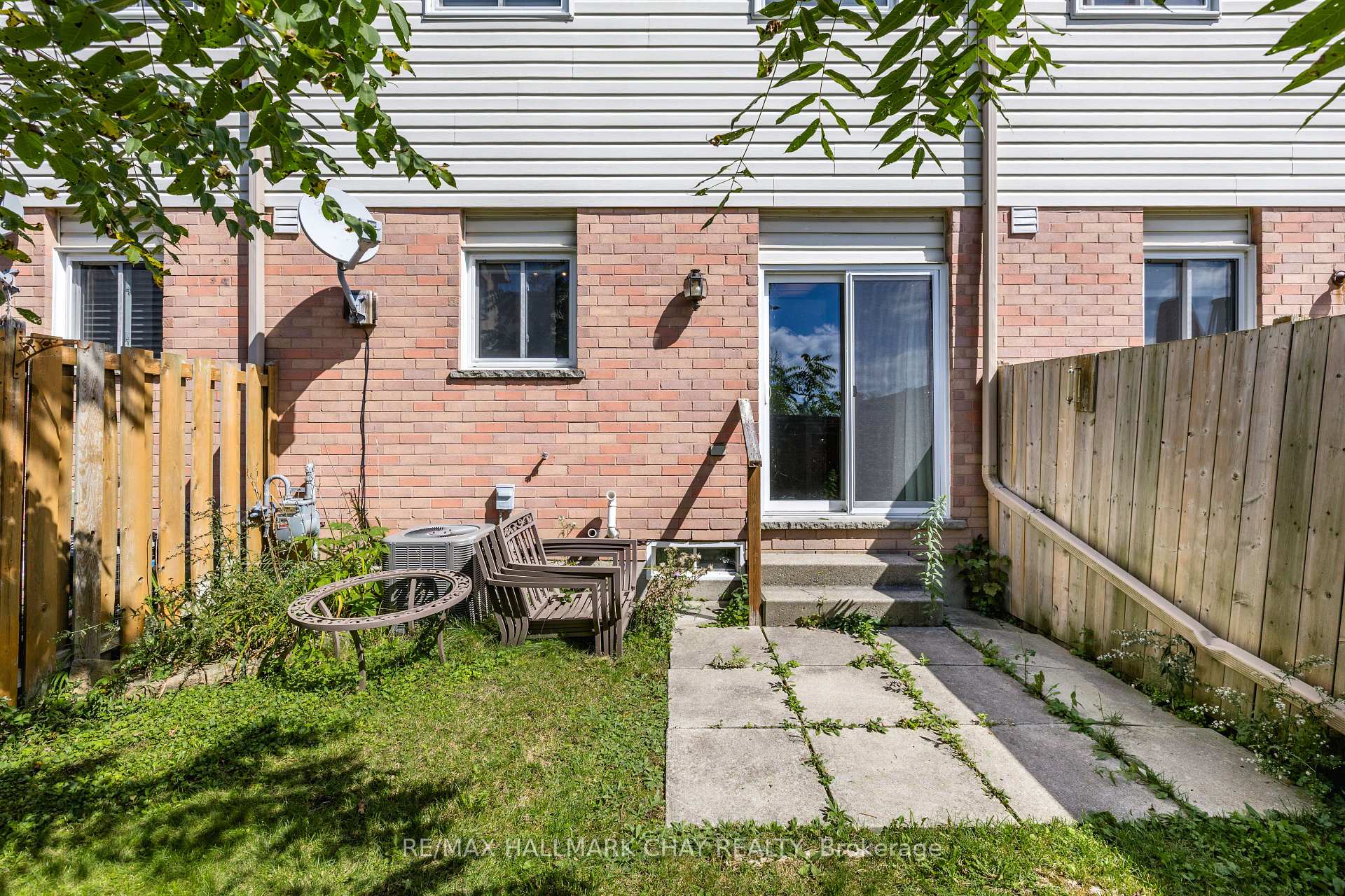 Photo 22 of Unit 9, 531 High Street, Orillia — HOMEH