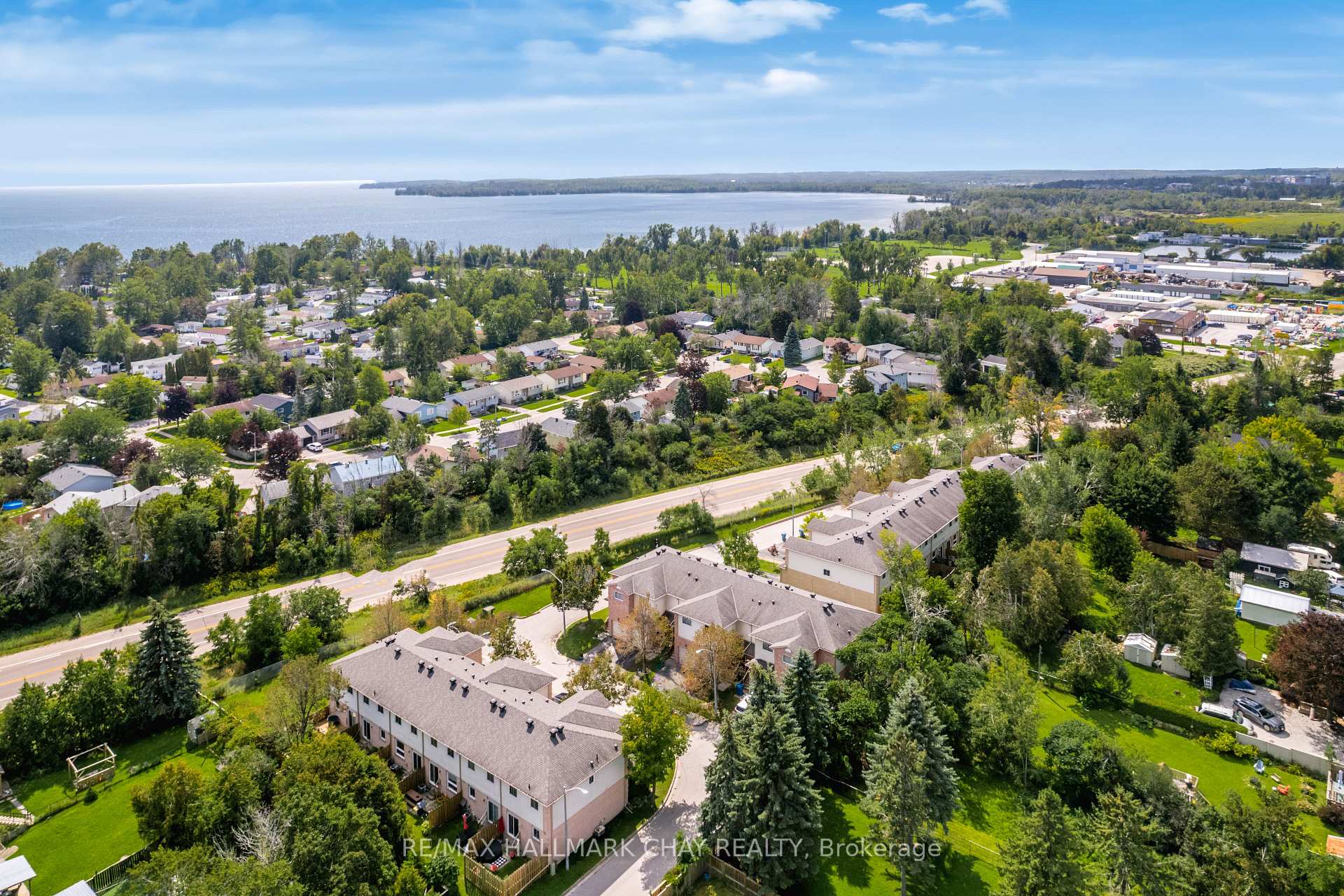 Photo 25 of Unit 9, 531 High Street, Orillia — HOMEH