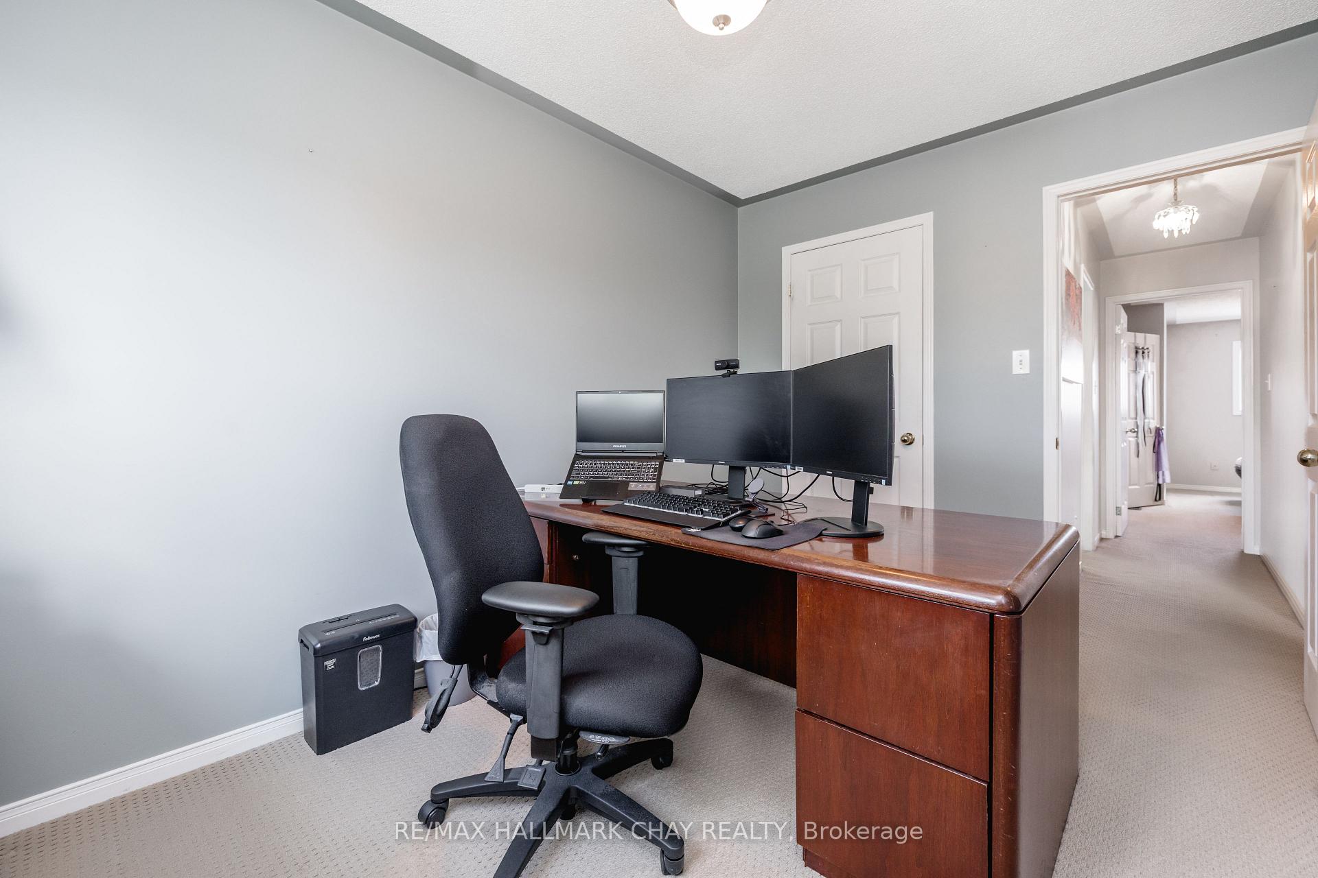 Photo 15 of Unit 9, 531 High Street, Orillia — HOMEH